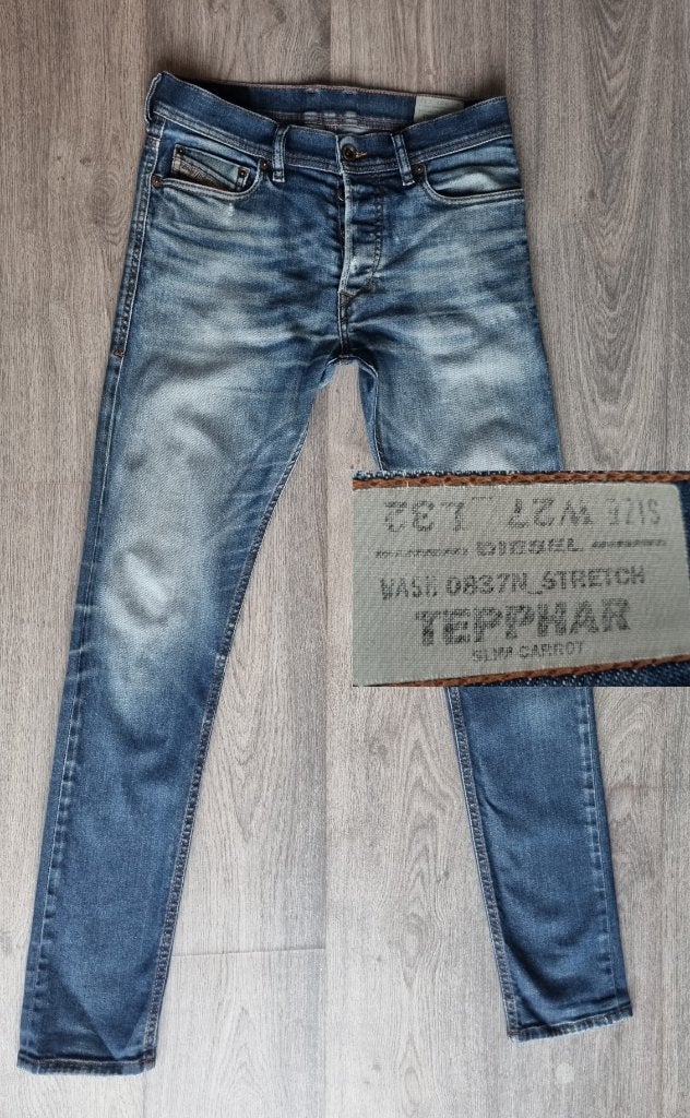 Diesel TEPPHAR W27 L32 = 27x32 - slim carrot - #D1449, Diesel, Blauw, Diesel, W32 (confectie 46) of kleiner