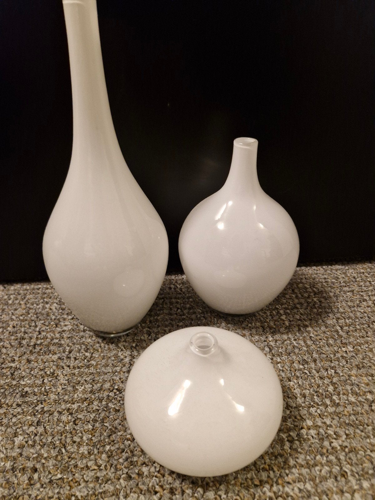 Set witte vaasjes, Ophalen