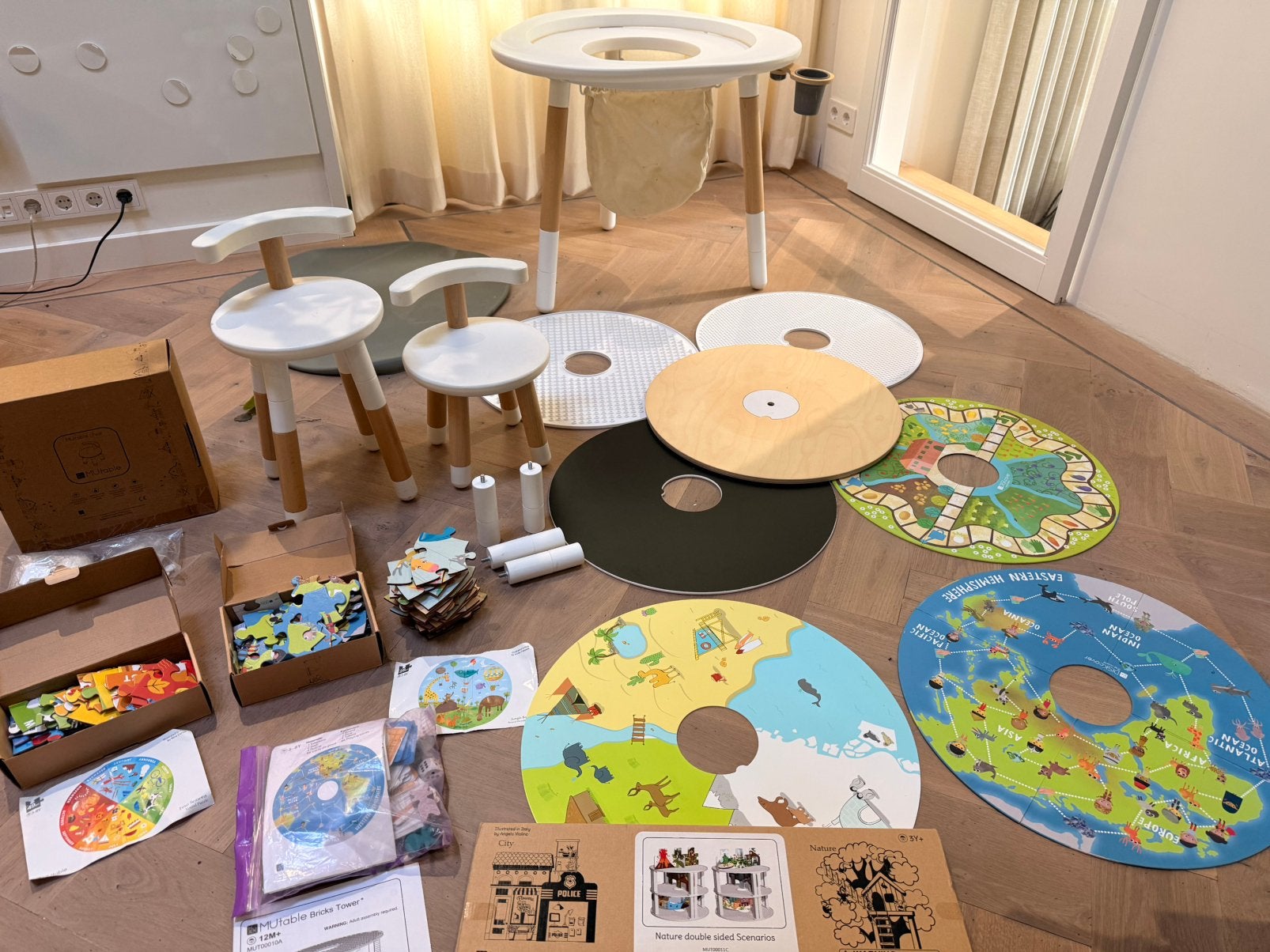Stokke MuTable - meest uitgebreid, Ophalen, Zo goed als nieuw, Tafel(s) en Stoel(en)