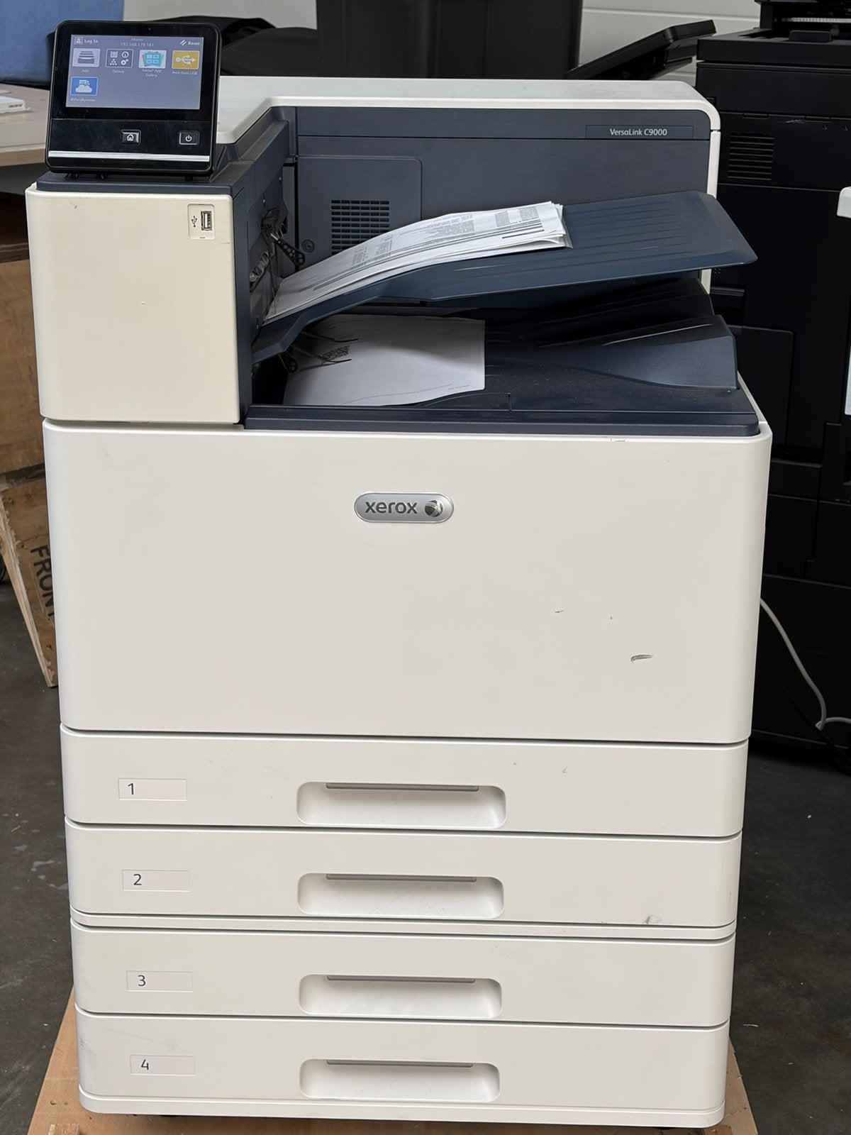Xerox Versalink c9000 a3 printer, Computers en Software, Ophalen, Zo goed als nieuw