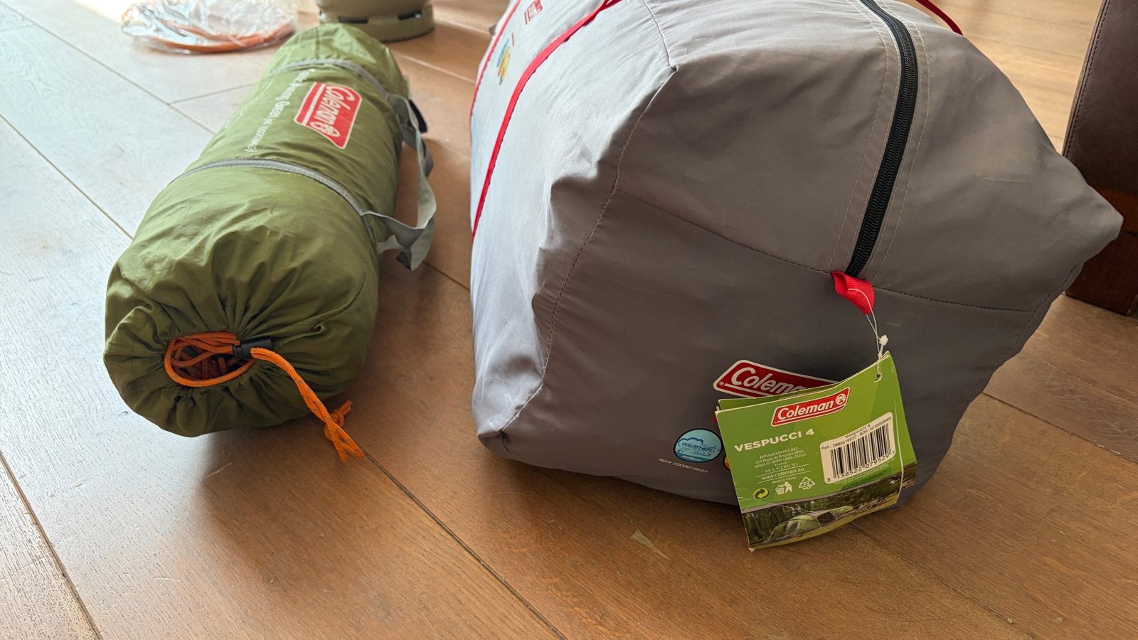 Coleman Vespucci 4 tent met luifel - niet altijd waterdicht, Ophalen of Verzenden, Gebruikt, Tot en met 4