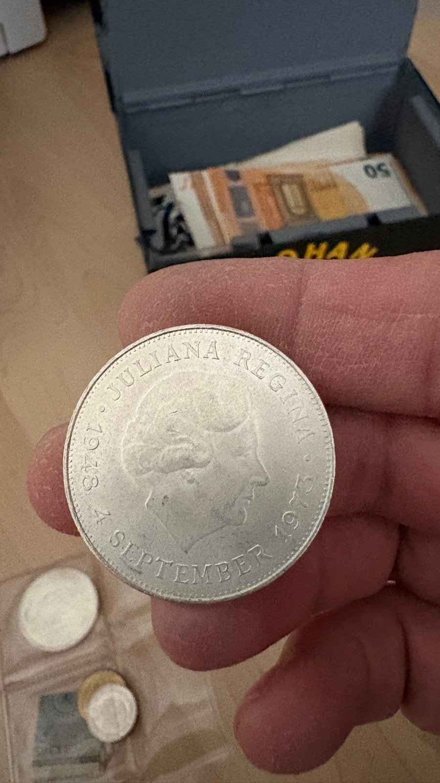 Zilveren Juliana 10 Gulden munt 1970 en 1973, Koningin Juliana, Zilver, Ophalen of Verzenden, Losse munt