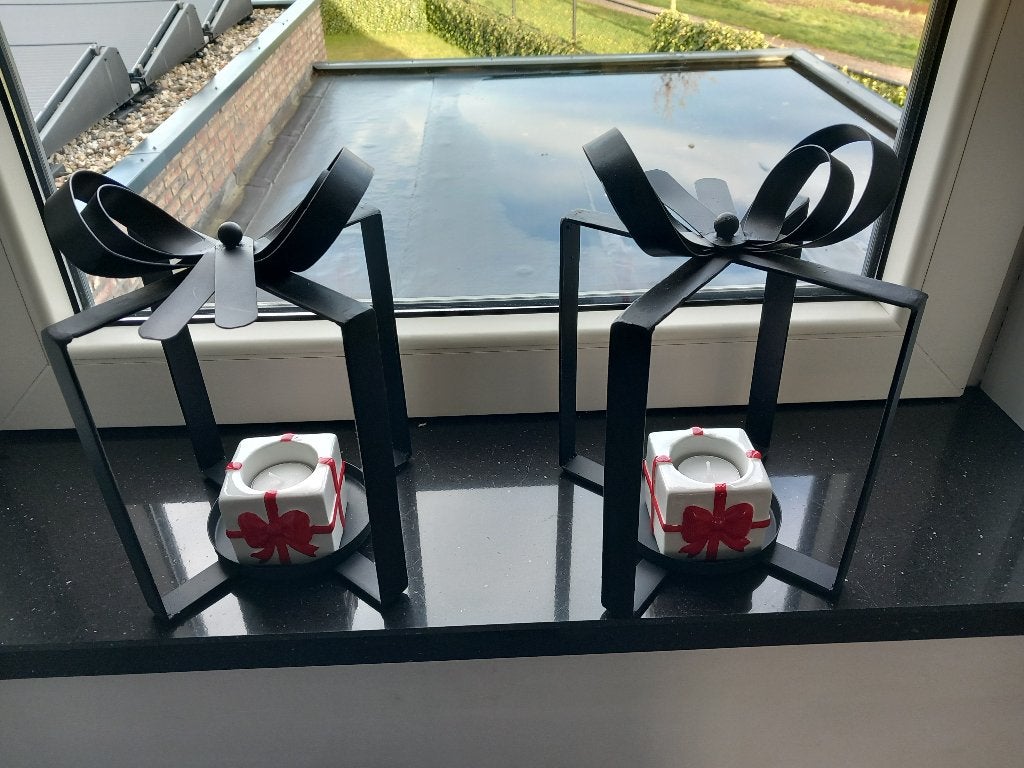 MOOIE GROTE ZWARTE METALEN  WINDLICHTEN VAN BORGHUIS, Huis en Inrichting, Woonaccessoires | Kandelaars en Kaarsen, Overige materialen