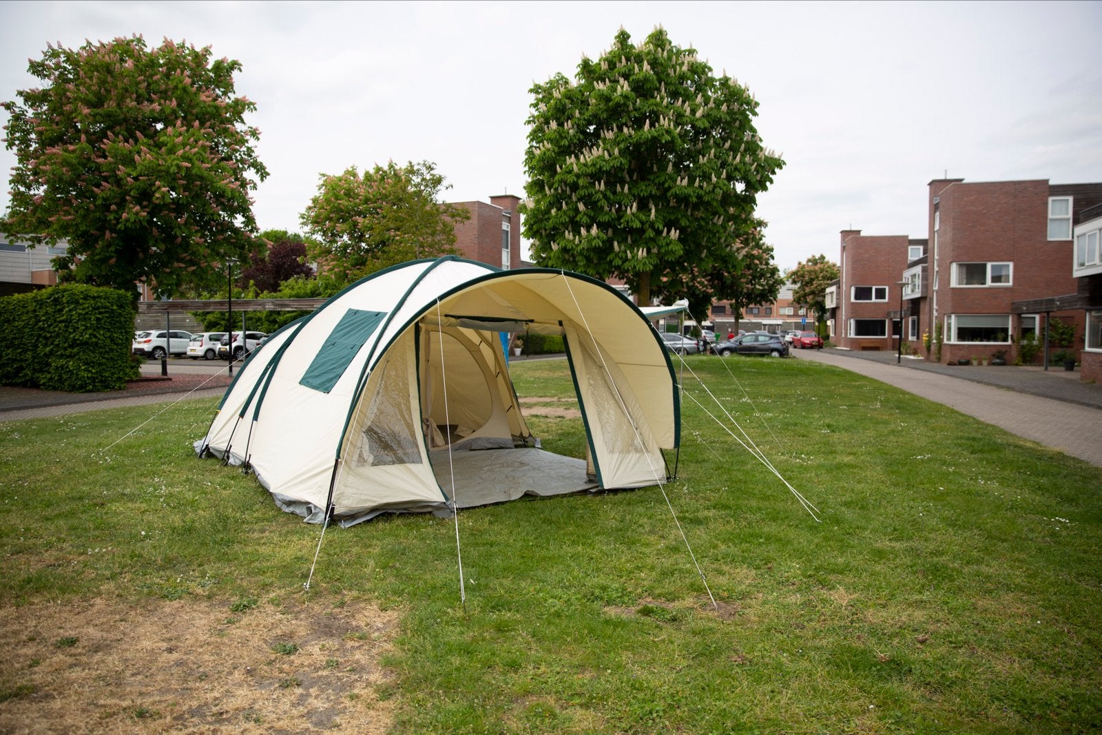 Obelink Katoenen 5-persoons tent met zijluifel (koel), Ophalen of Verzenden, Gebruikt, Tot en met 5