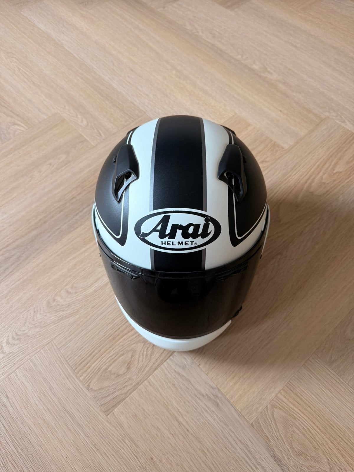 Arai Renegade Integraalhelm - Zwart/Wit, Ophalen, Tweedehands, Integraalhelm, Arai