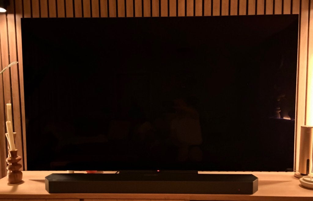 Foto 4 van LG OLED77C35LA in nieuwstaat!