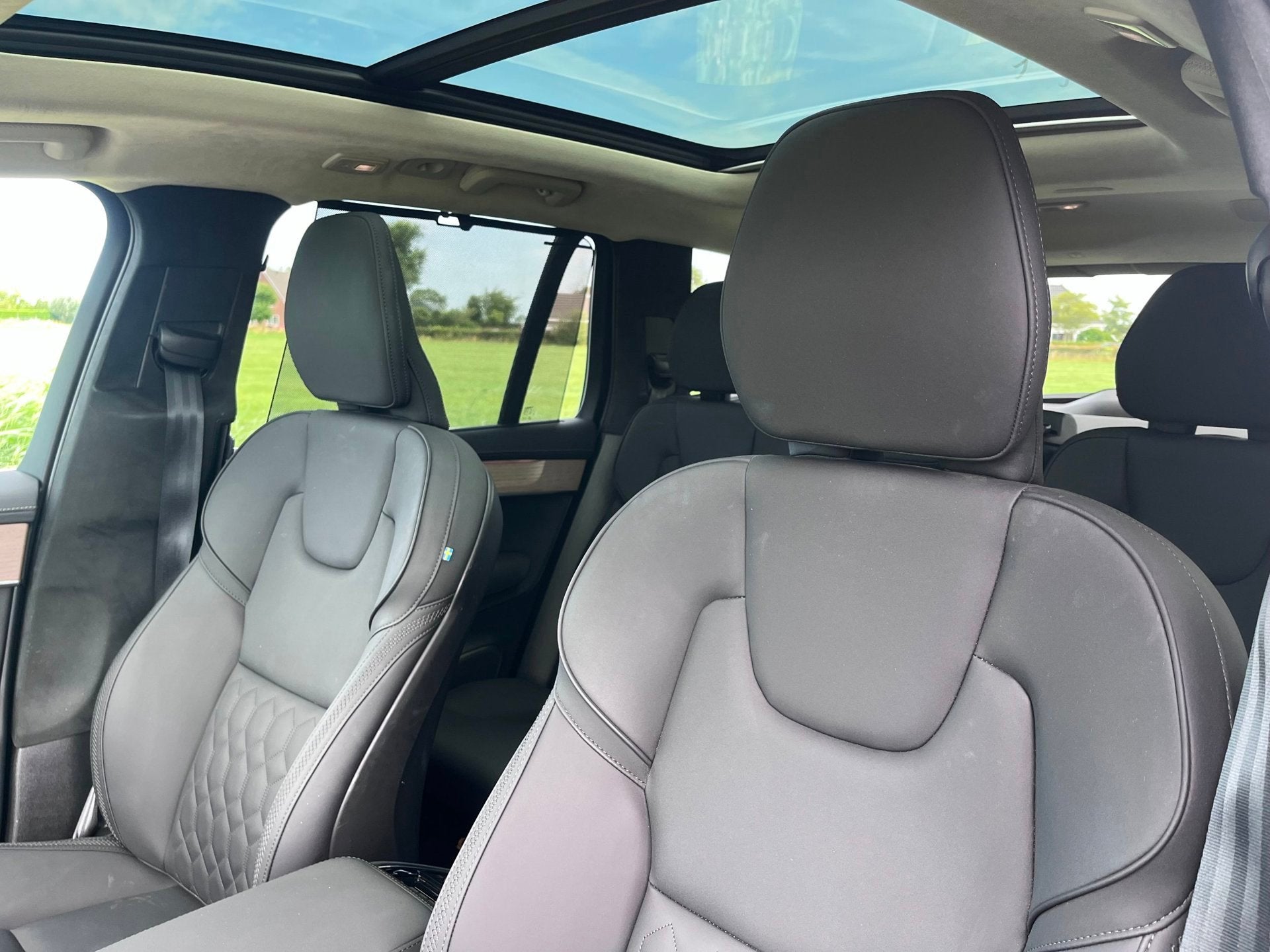 Volvo XC90 2.0 T8 Plug-in hybrid AWD Ultra Bright, Pano, 360, Gebruikt, Euro 6, 4 cilinders, 1969 cc