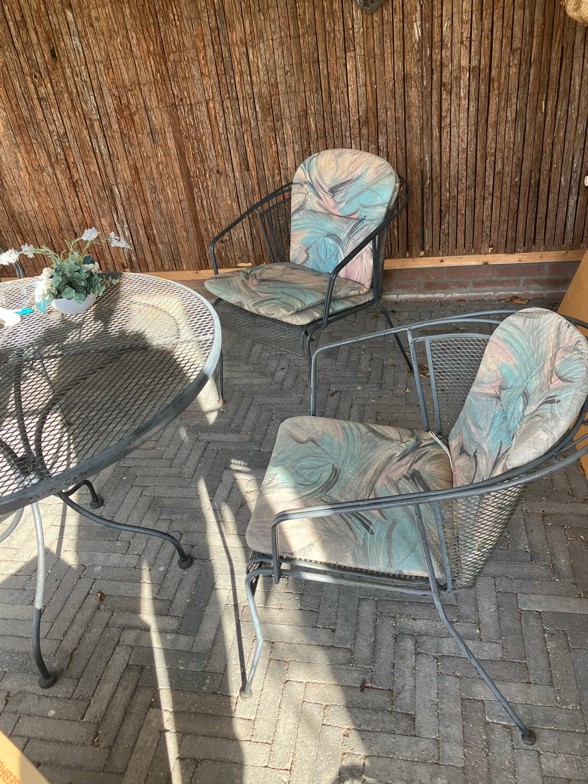 Metalen tuinset met 2 stoelen en tafel, 2 zitplaatsen, Overige materialen, Gebruikt, Eettafel