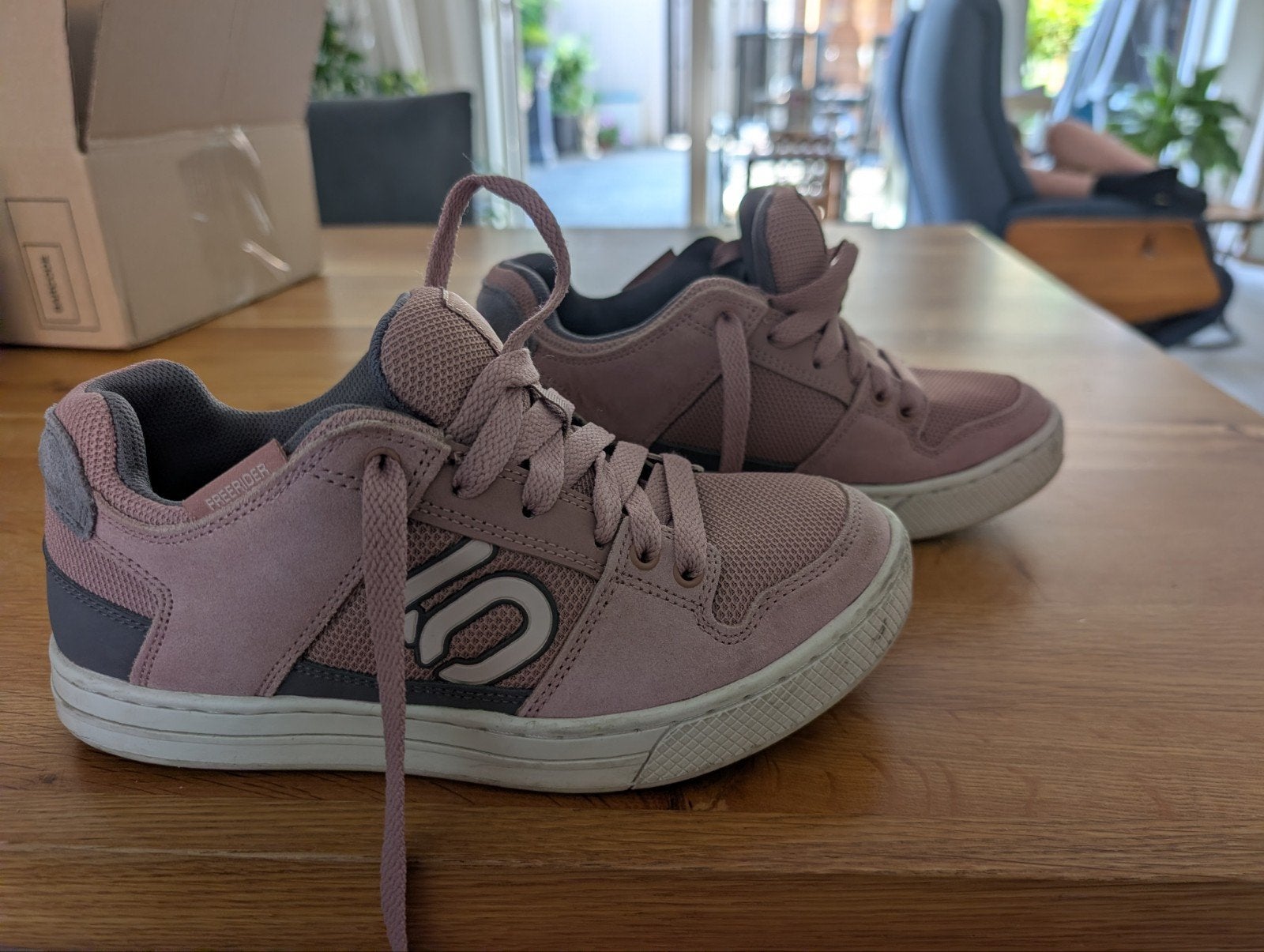 Adidas Five Ten Freerider fietsschoenen - Maat 41,5, Fietsen en Brommers, Fietsaccessoires | Fietskleding, Ophalen of Verzenden