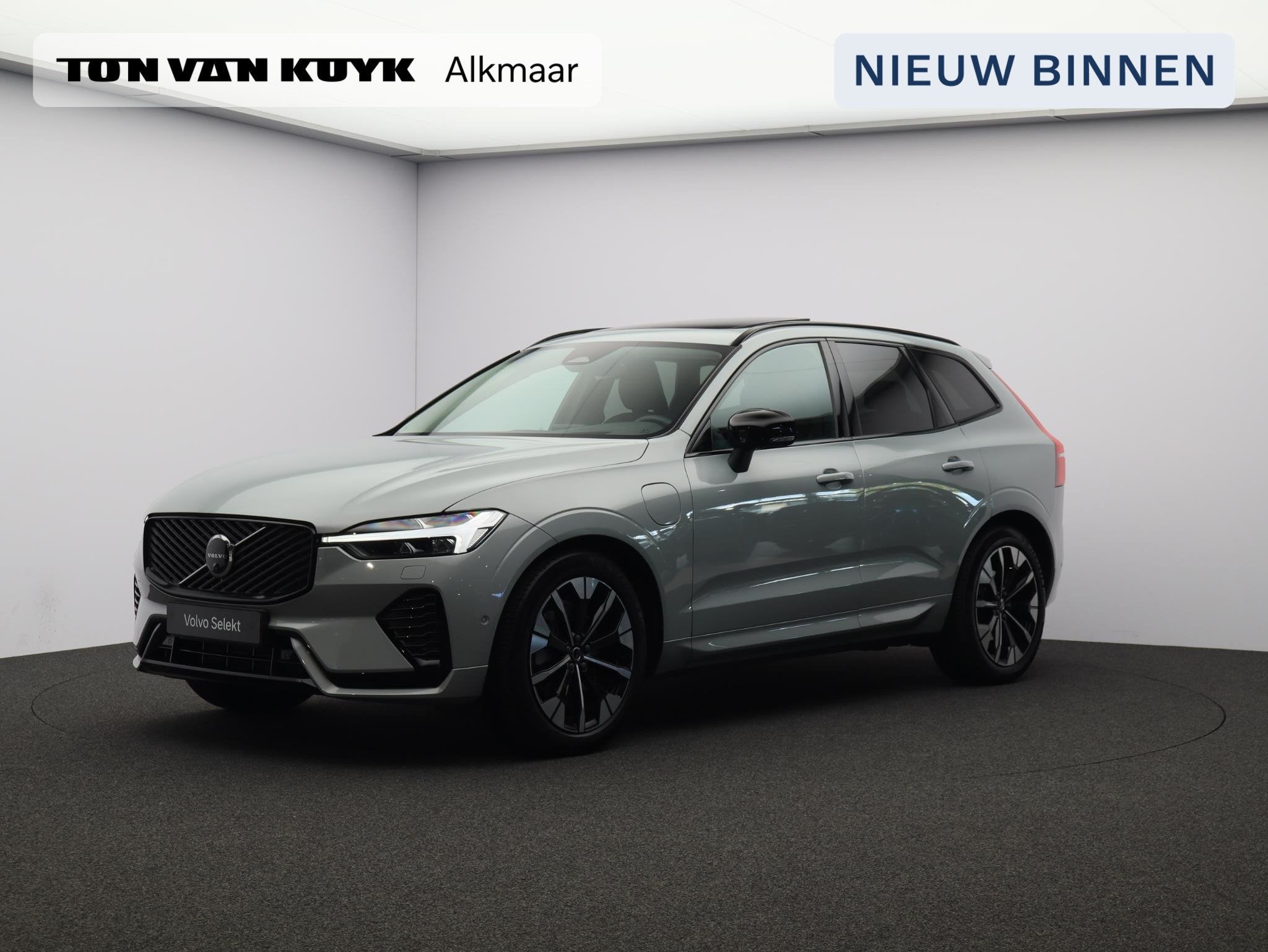Volvo XC60 2.0 T6 Plug-in hybrid AWD Ultra Dark / Trekhaak /
