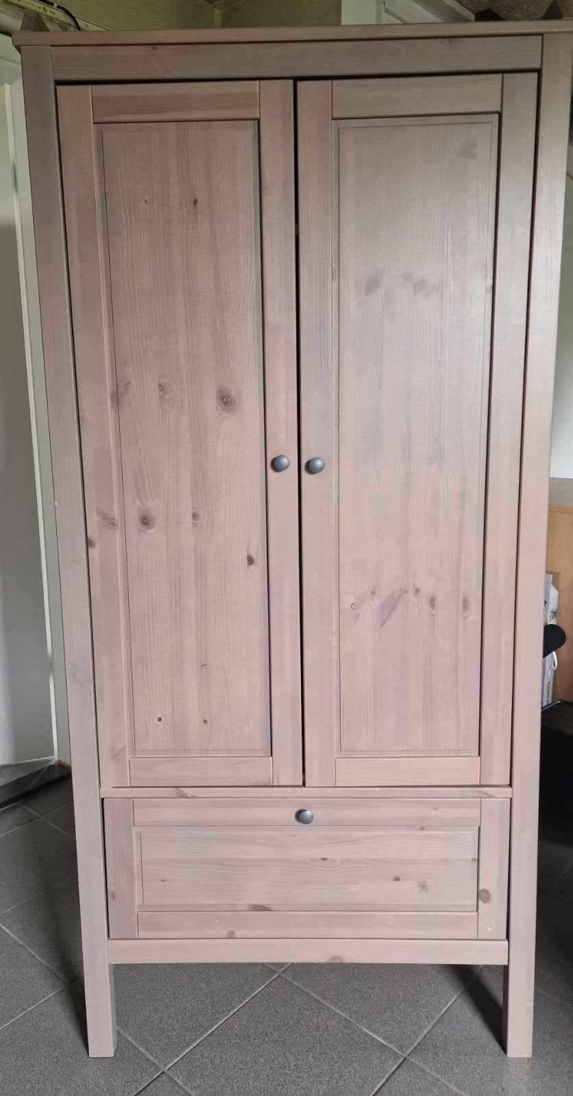 SUNVIK ikea kledingkast & ladekast, Kinderen en Baby's, Kinderkamer | Commodes en Kasten, Ophalen, Gebruikt, 50 tot 70 cm, 100 cm of meer