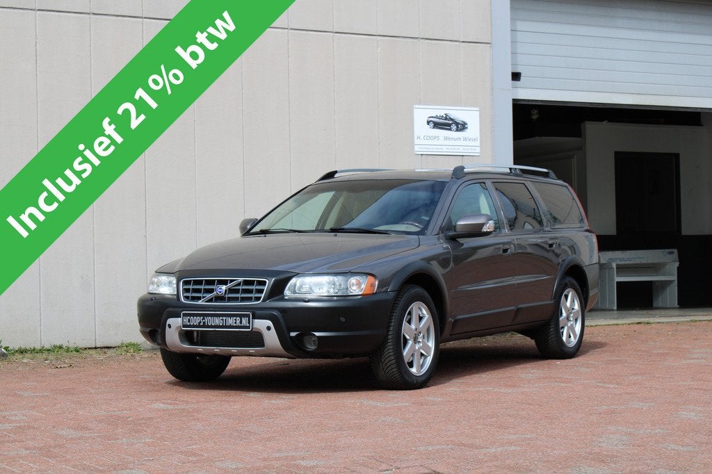 Volvo XC70 2.5 T AWD AUTOMAAT YOUNGTIMER incl. 21% BTW, Auto's, Volvo, Automaat, XC70, 2521 cc, Leder