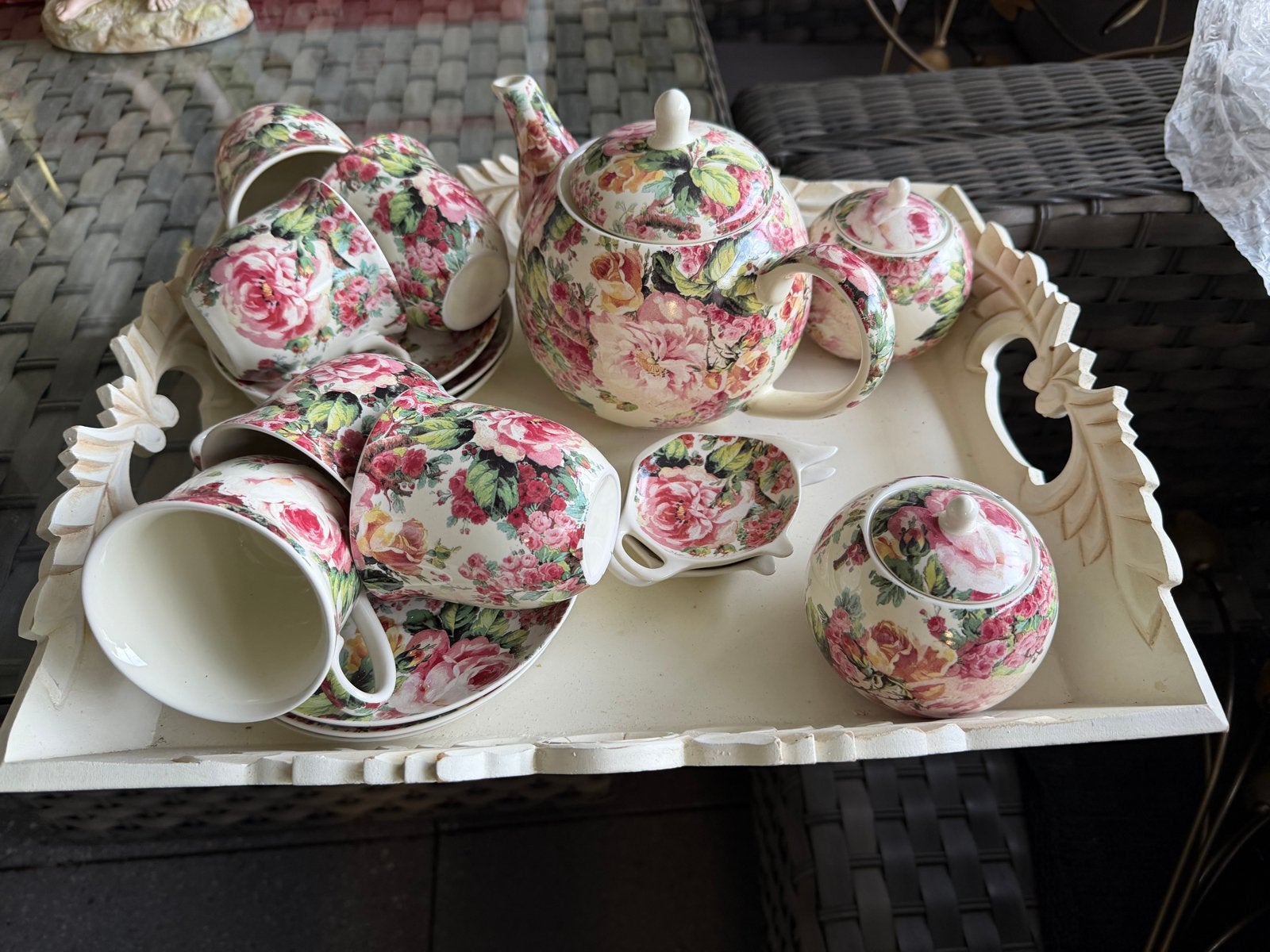 Prachtig bloemen theeservies - Vintage stijl, Ophalen, Keramiek, Vintage, Zo goed als nieuw