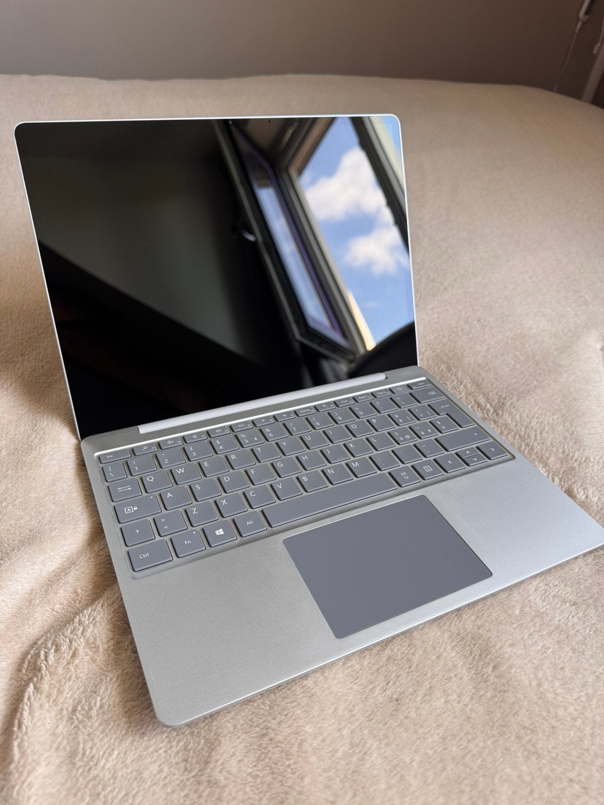 Microsoft Surface Laptop Go Intel i5 | Touchscreen, Ophalen, 2 tot 3 Ghz, Qwerty, 8 GB