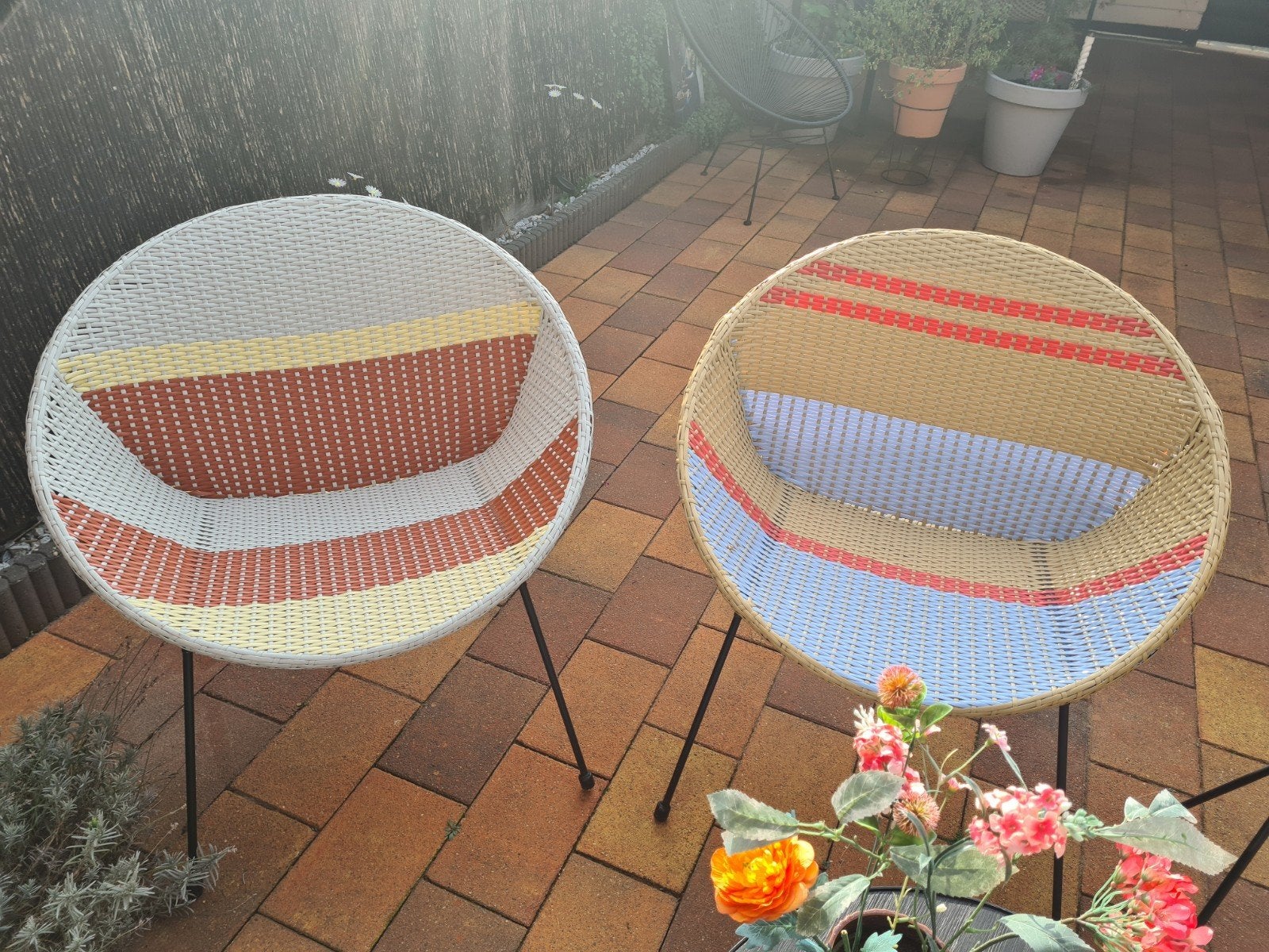 2 leuke tuinstoelen, Ophalen, Kunststof