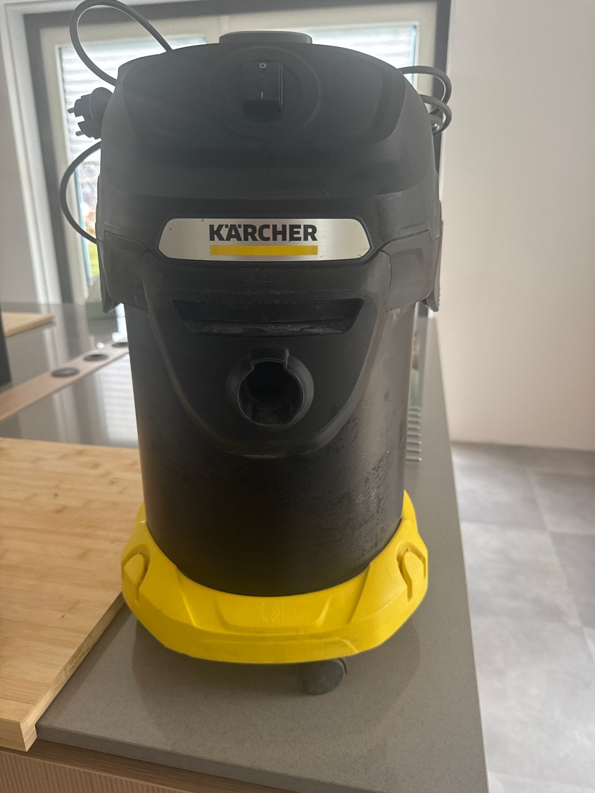 Kärcher AD 4 Premium As- en Droogzuiger 600W, Ophalen, Inclusief accessoires, Gebruikt, Kärcher