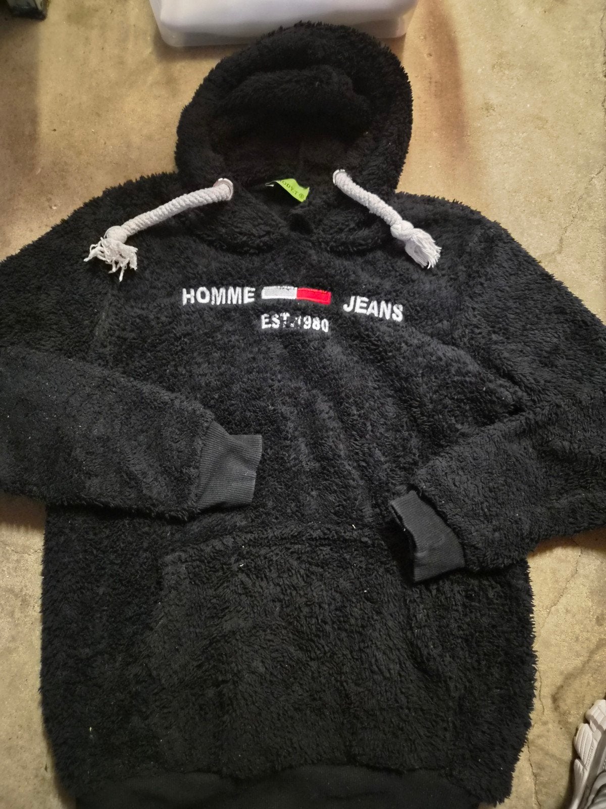 Zwarte teddy hoodie - Homme Jeans maat S/M, Ophalen of Verzenden, Zo goed als nieuw, Maat 36 (S), Zwart