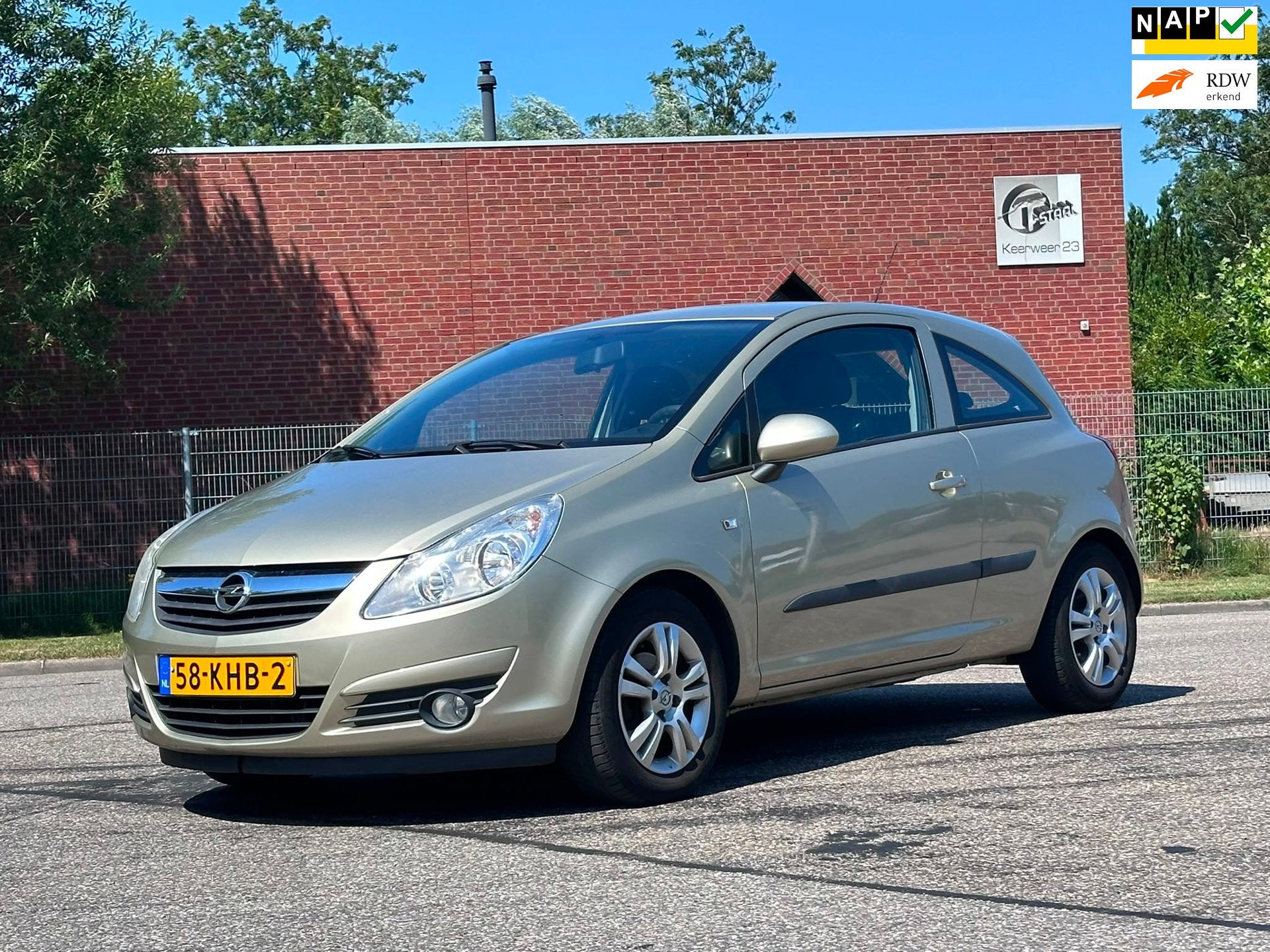 Opel Corsa 1.4-16V Business Cruise*Airco*89.000 NAP*LM velge, Voorwielaandrijving, Dealer onderhouden, Gebruikt, 4 cilinders