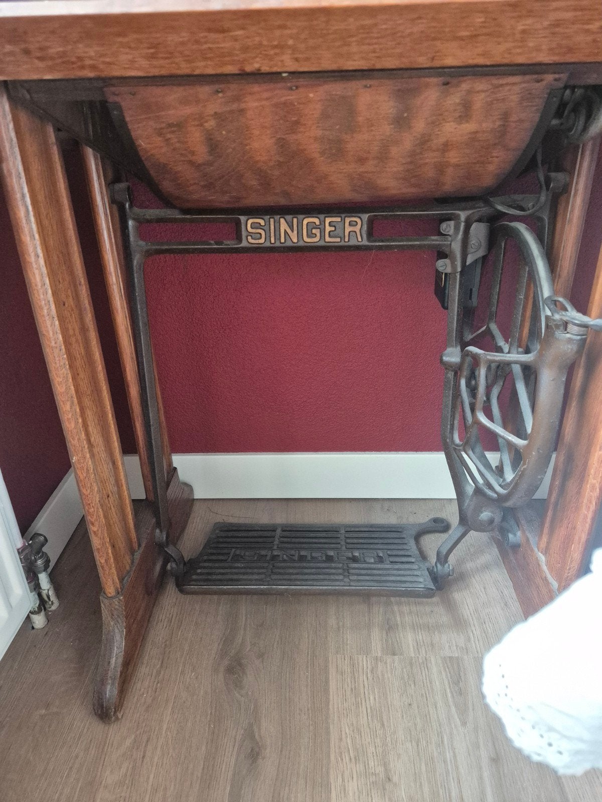 Singer naaimachine, Ophalen