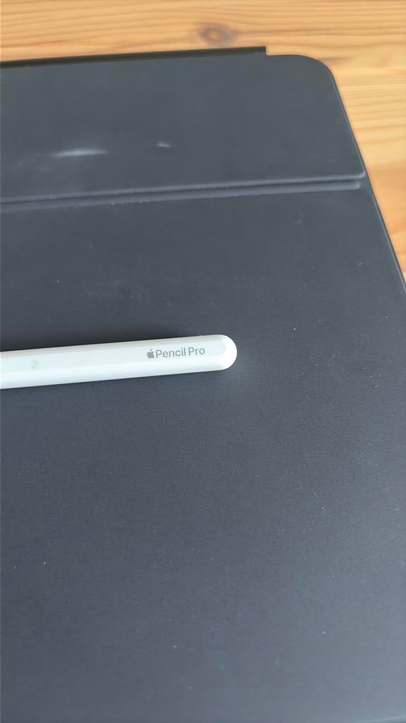 Apple pencil pro, Ophalen of Verzenden, Zo goed als nieuw, 10 inch, Overige typen