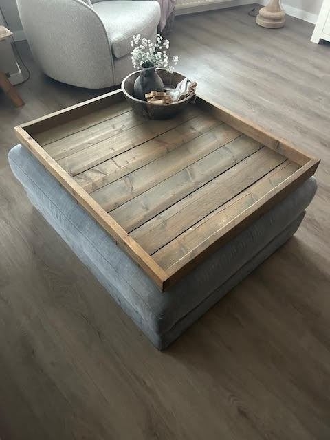 Hocker met dienblad, Huis en Inrichting, Ophalen, Gebruikt, Dienblad, Rechthoekig