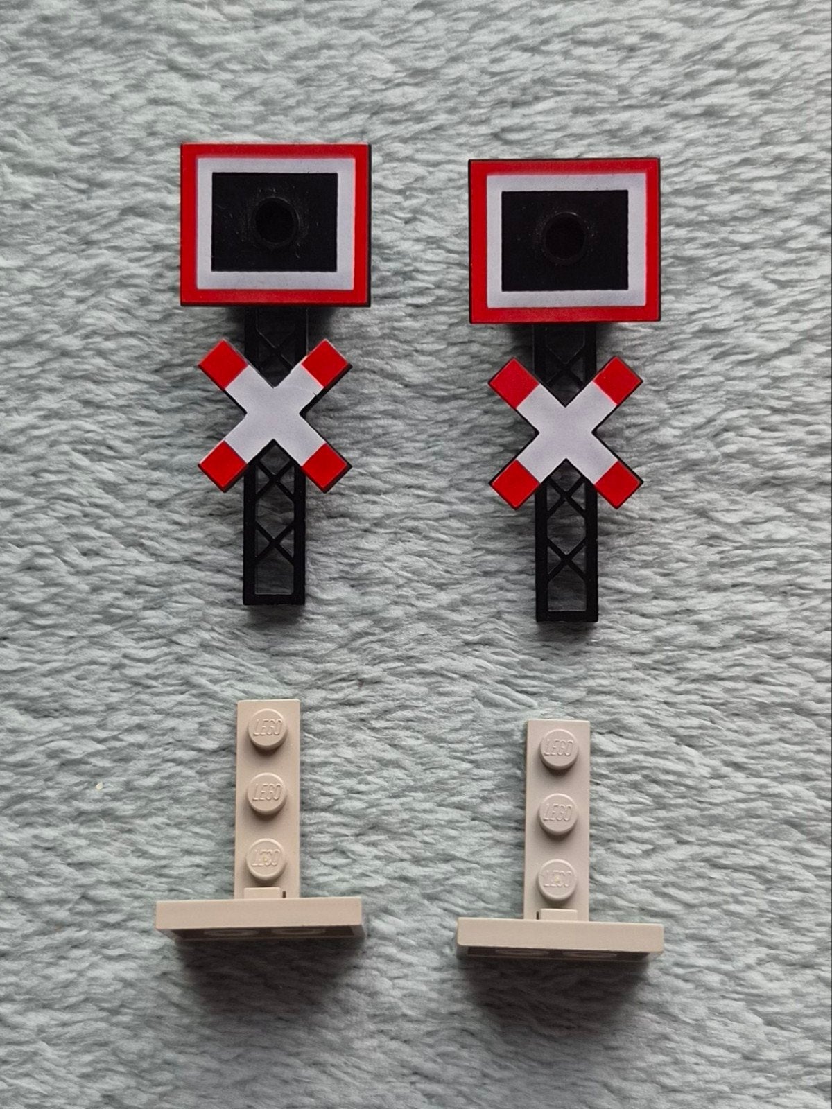 Lego trein 12 Volt spoorweg overgang Andreas kruis + lamp., Ophalen of Verzenden, Zo goed als nieuw, Losse stenen, Lego