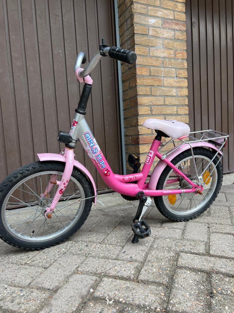 Roze meisjesfiets 16 inch - Gebruikt, Fietsen en Brommers, Fietsen | Meisjes, Ophalen, Terugtraprem, Gebruikt, Handrem