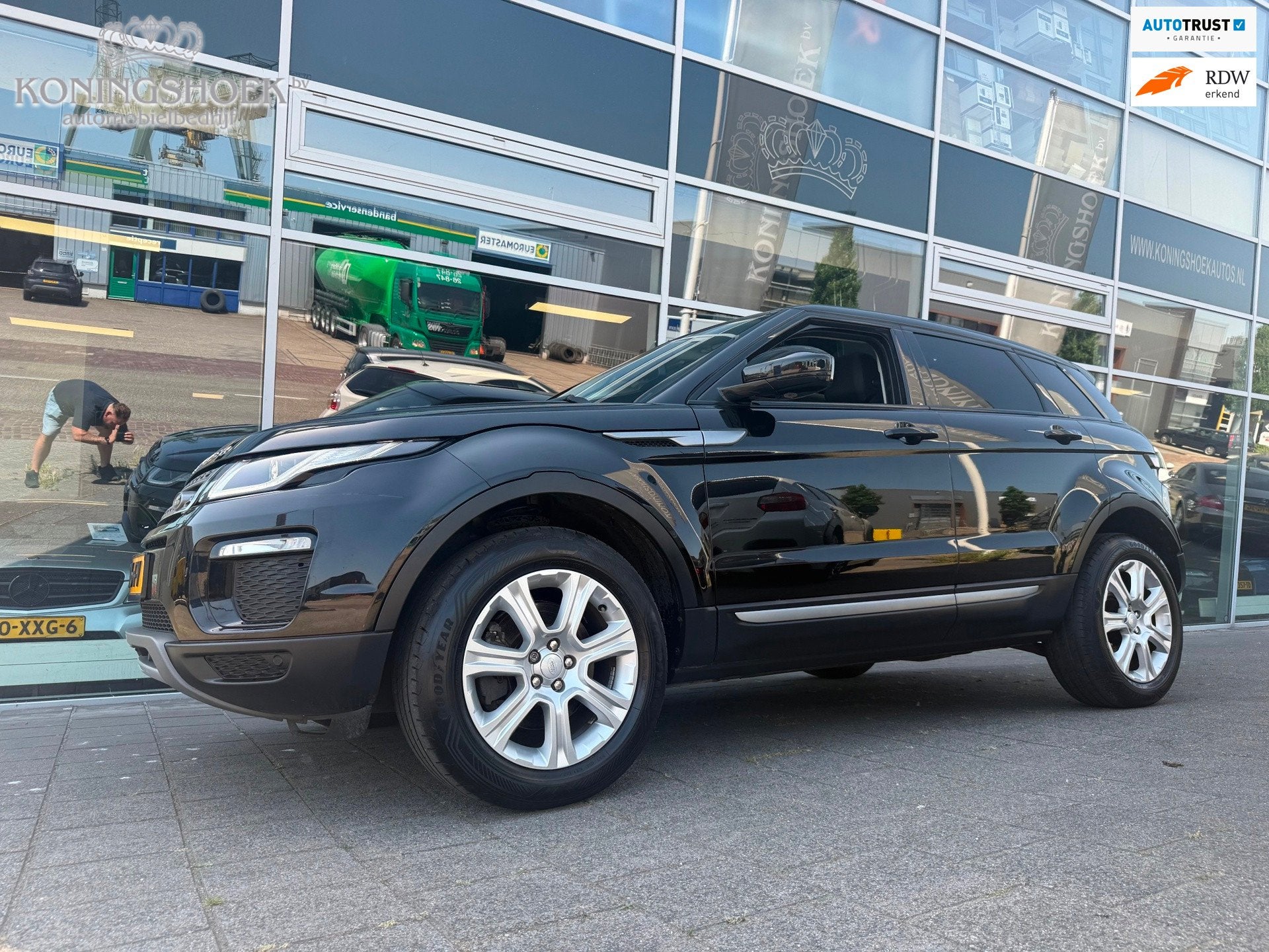 Land Rover Range Rover Evoque 2.0 Si4 Urban Series SE Dynami, Automaat, 4 cilinders, Zwart, Bedrijf