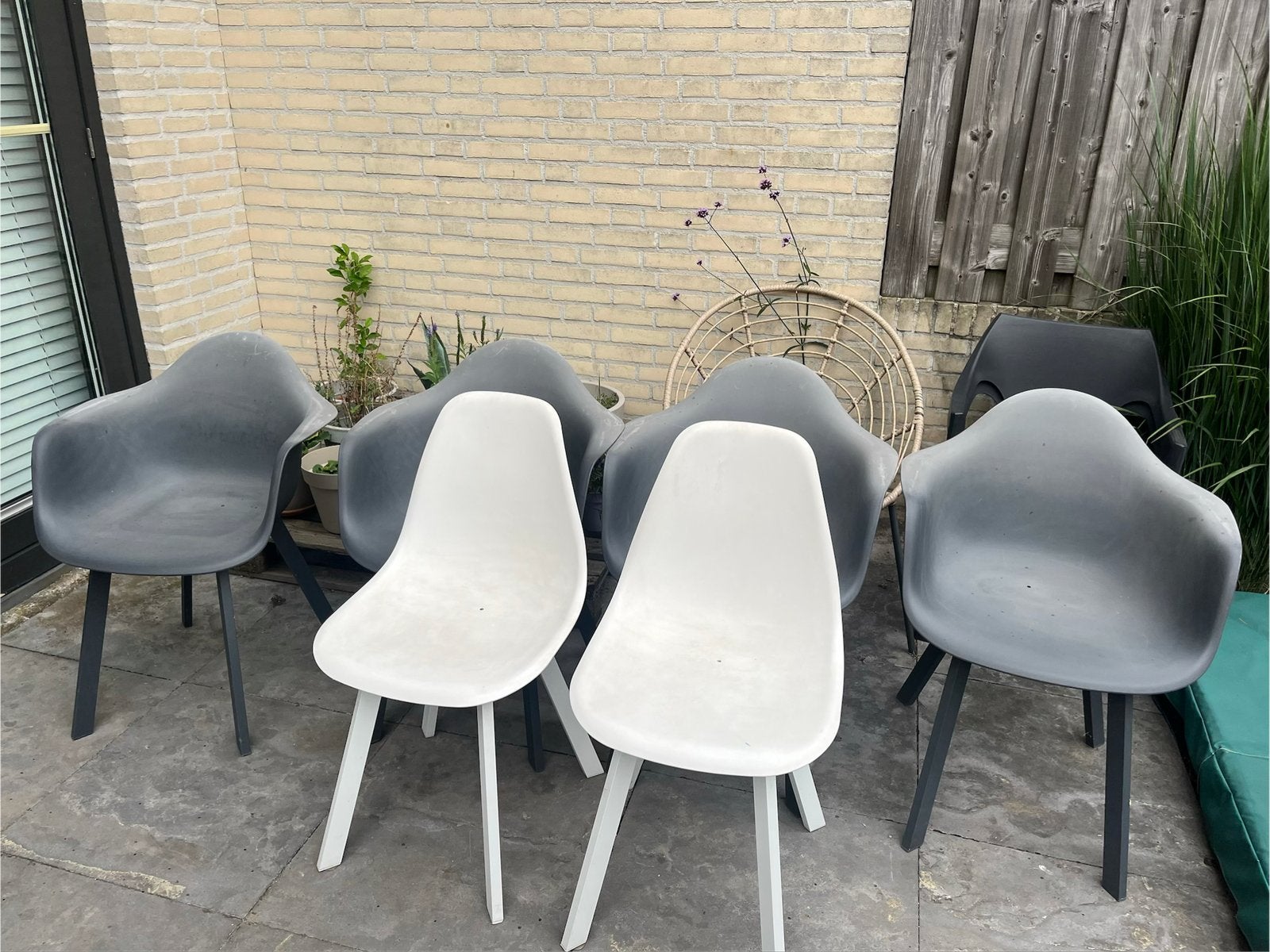 8 tuinstoelen - Bois le duc - (4 + 2 + 2 dezelfde), Tuin en Terras, Tuinstoelen, Gebruikt, Kunststof, Ophalen