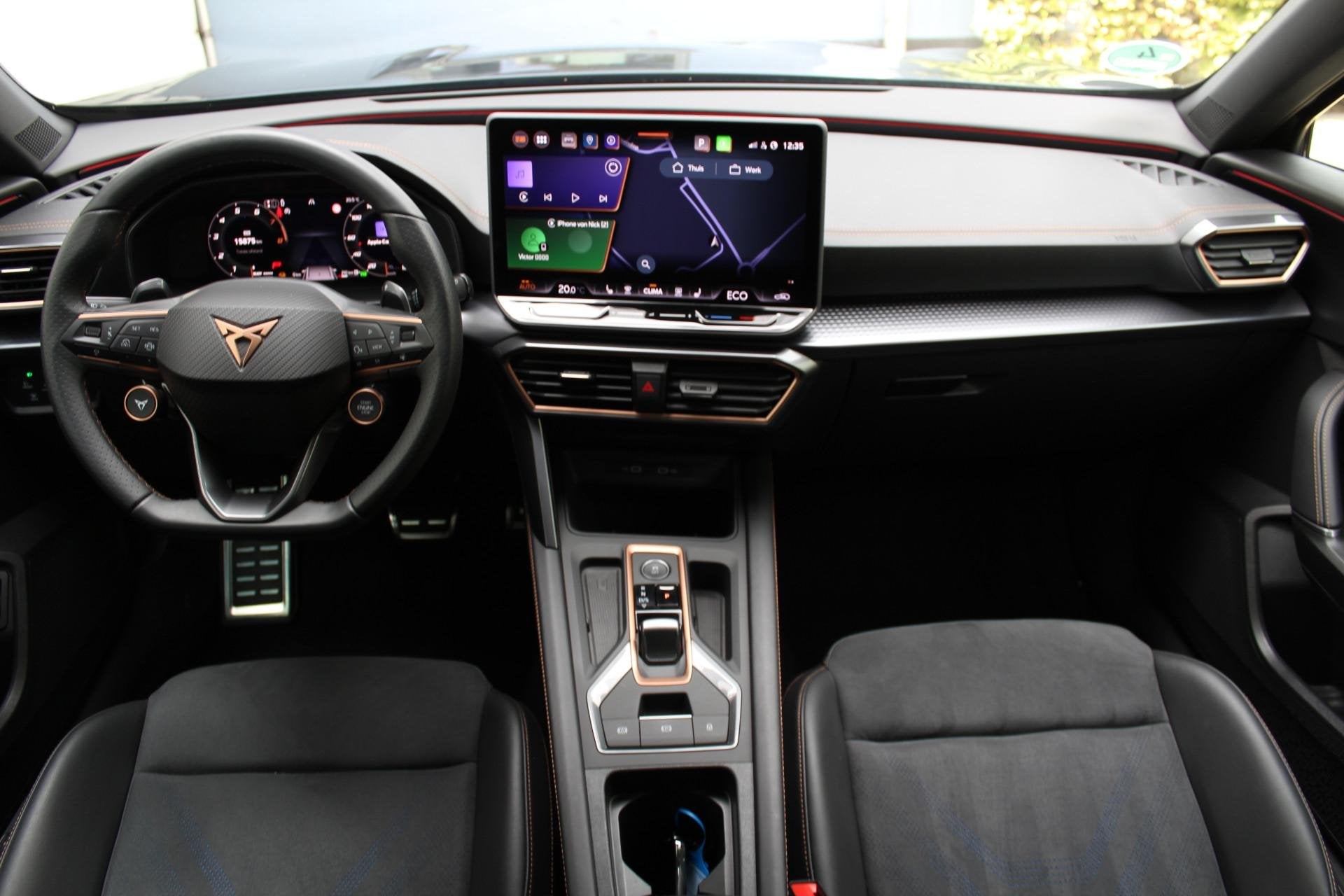 CUPRA Formentor 1.5 TSI e-Hybrid Business 204pk | Incl. 12 m, Auto's, 4 cilinders, Formentor, 150 min, Alcantara