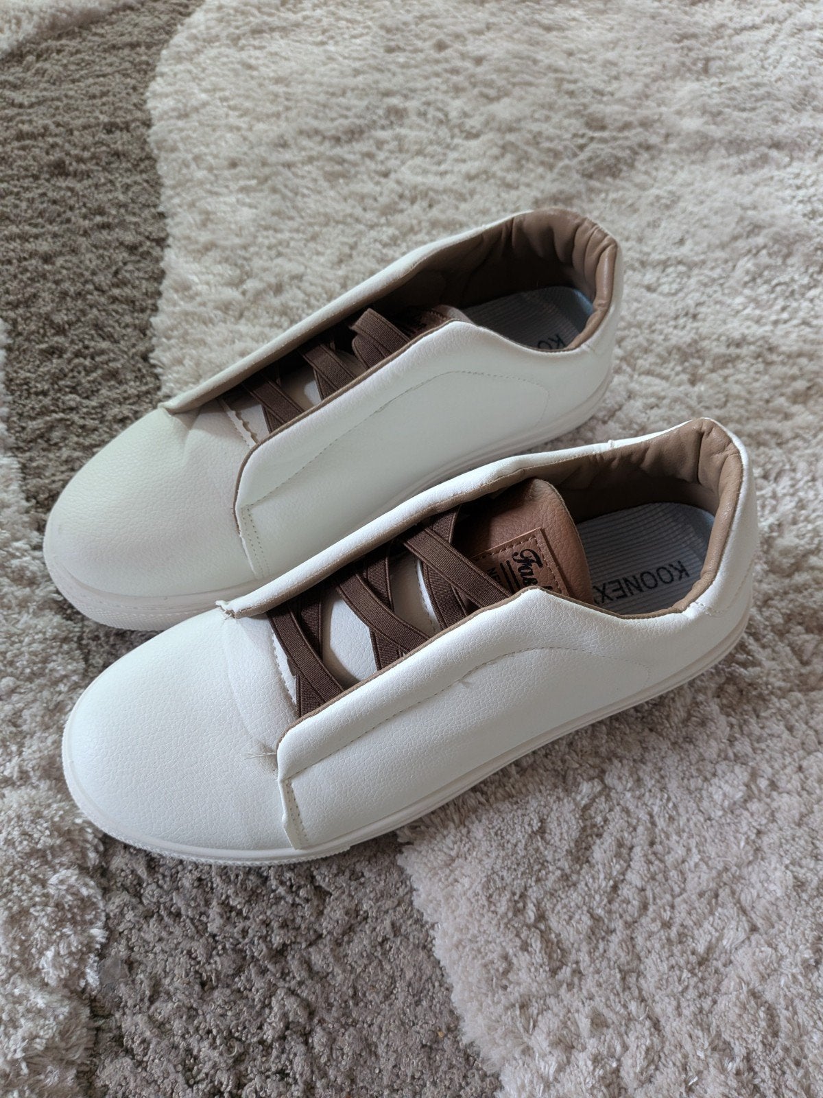 Witte (instap) sneakers maat 43, Ophalen of Verzenden, Nieuw, Wit