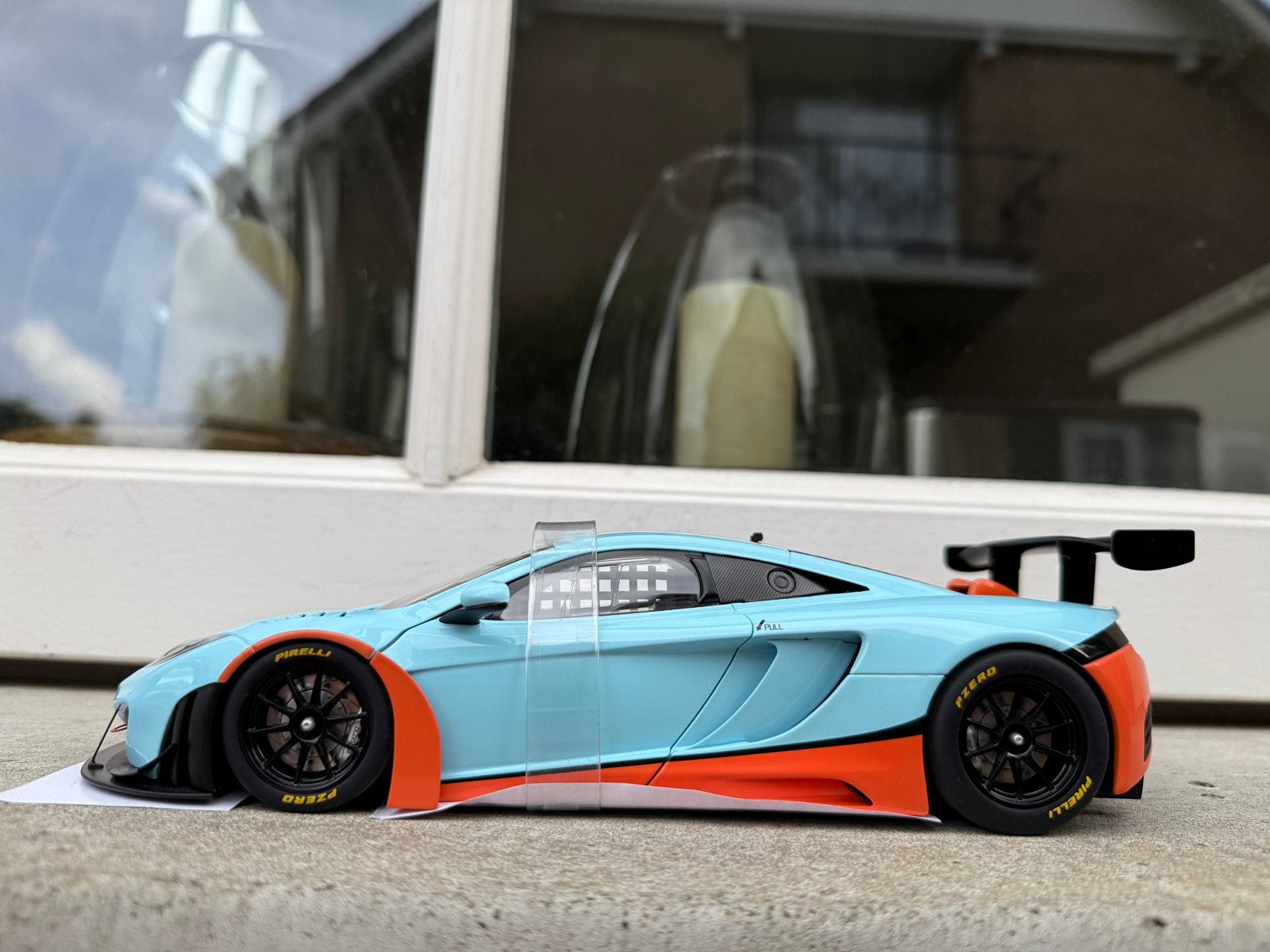 1:18 McLaren 12C GT3 Gulf Autoart Signature 81343, Auto, Autoart, Nieuw, Ophalen of Verzenden