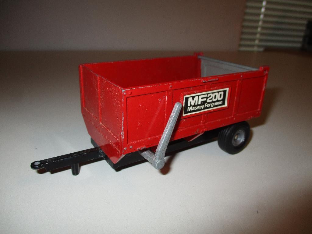 Britains Massey Ferguson kipper, Ophalen of Verzenden, Gebruikt, Tractor of Landbouw, Britains