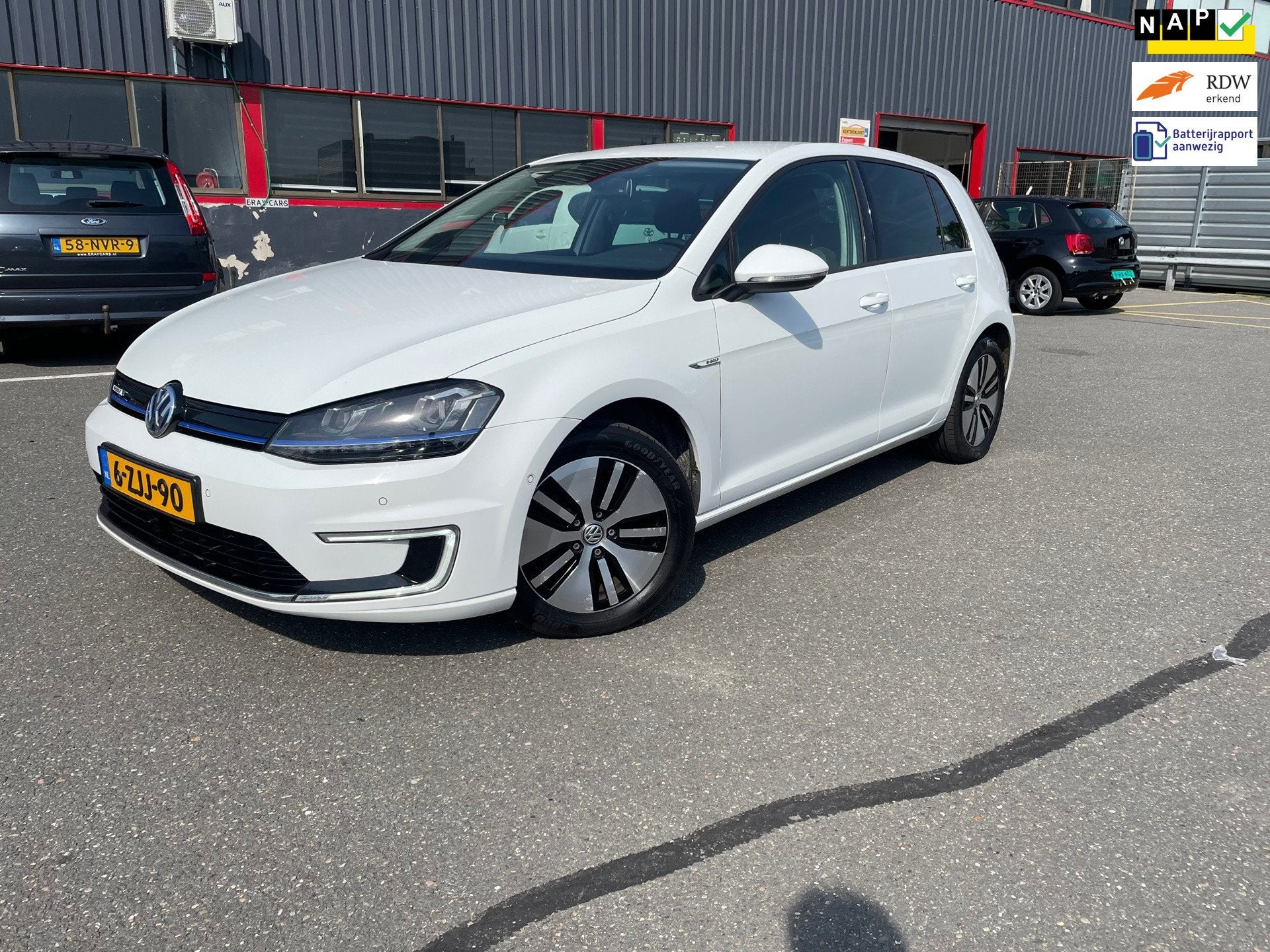 Volkswagen E-Golf E-Golf Volledig elektrisch | Snellaadfunct, Auto's, Dealer onderhouden, Stof, Gebruikt, 116 pk