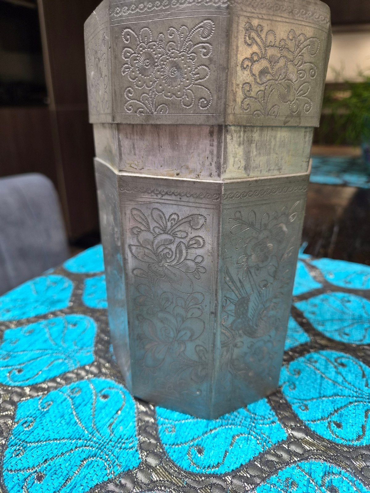 Vintage metalen vaas/pot met deksel en leeuw, Antiek en Kunst, Ophalen of Verzenden