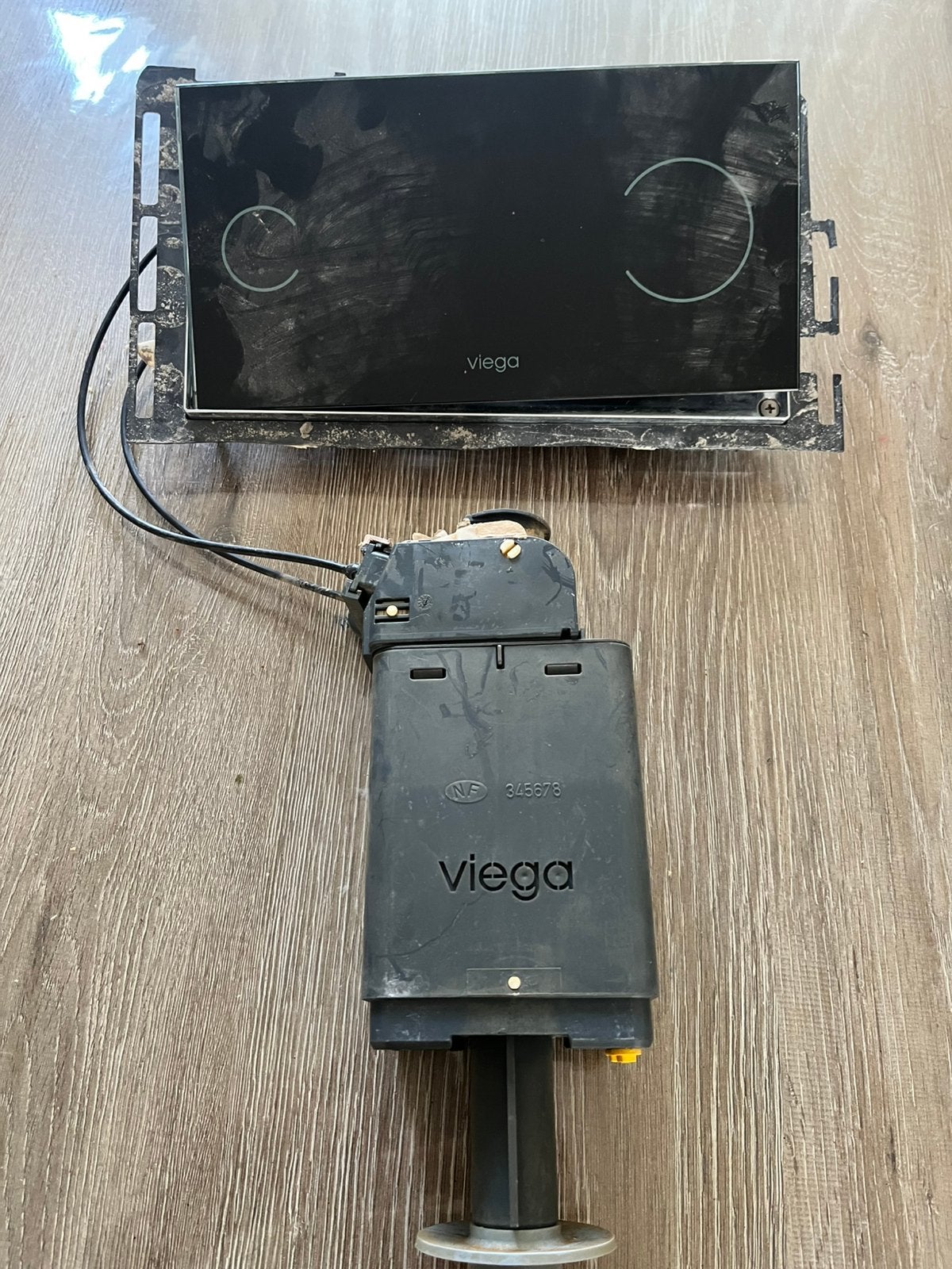 Viega urinoir-spoelsysteem met elektronische/infrarood, Ophalen, Gebruikt, Overige typen