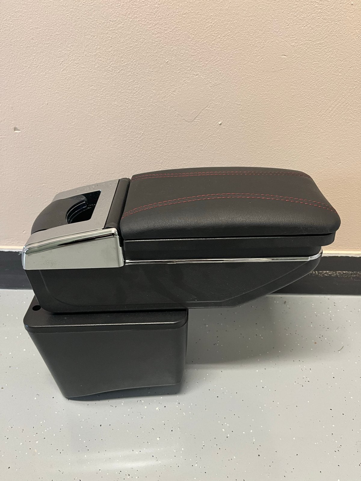 Uitschuifbare Armsteun VW Caddy (2004-2020), Auto-onderdelen, Ophalen of Verzenden, Nieuw, Volkswagen