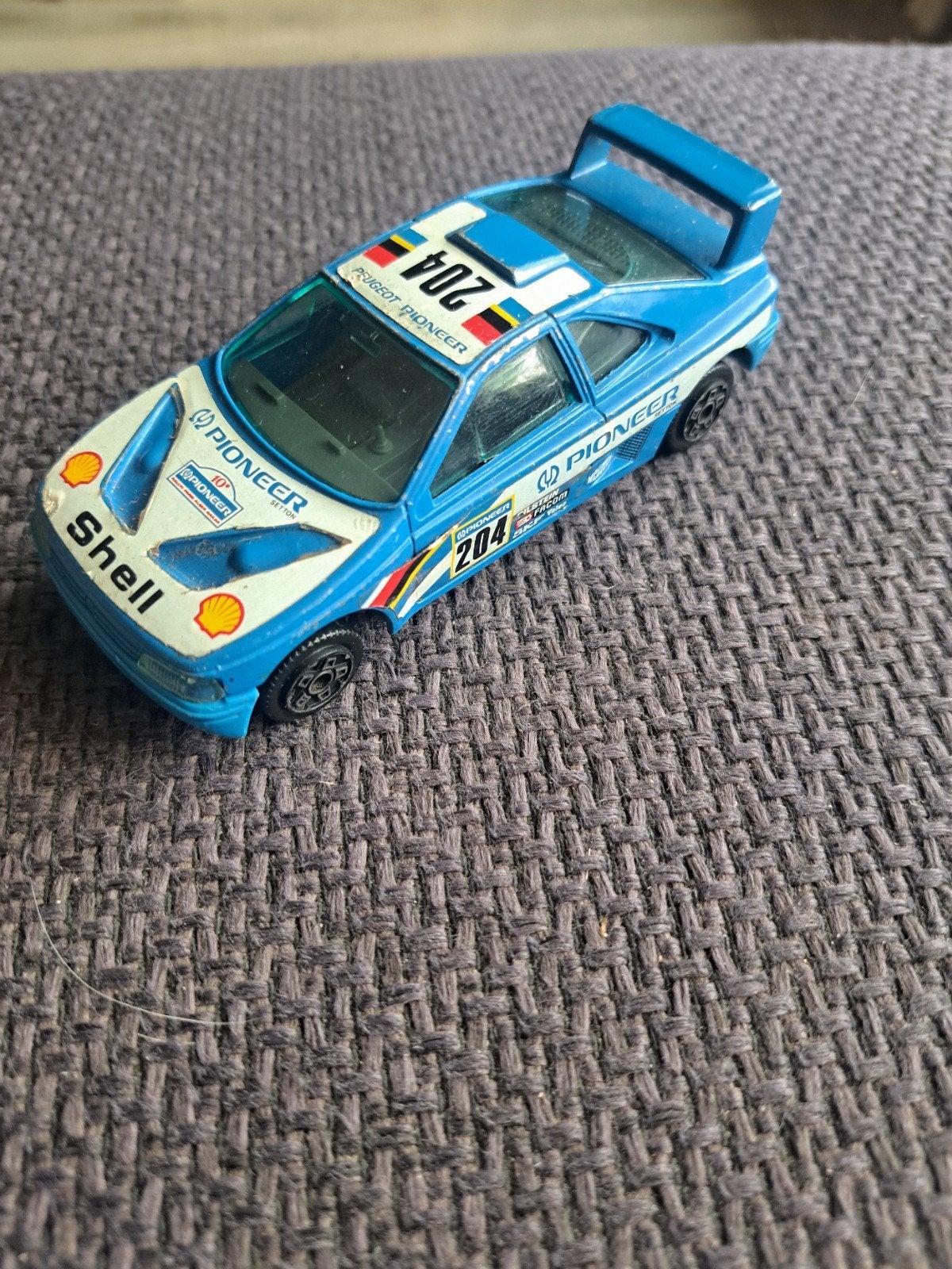 burago model peugeot 405, Hobby en Vrije tijd, Modelauto's | 1:43, Overige merken, Gebruikt, Auto, Ophalen of Verzenden