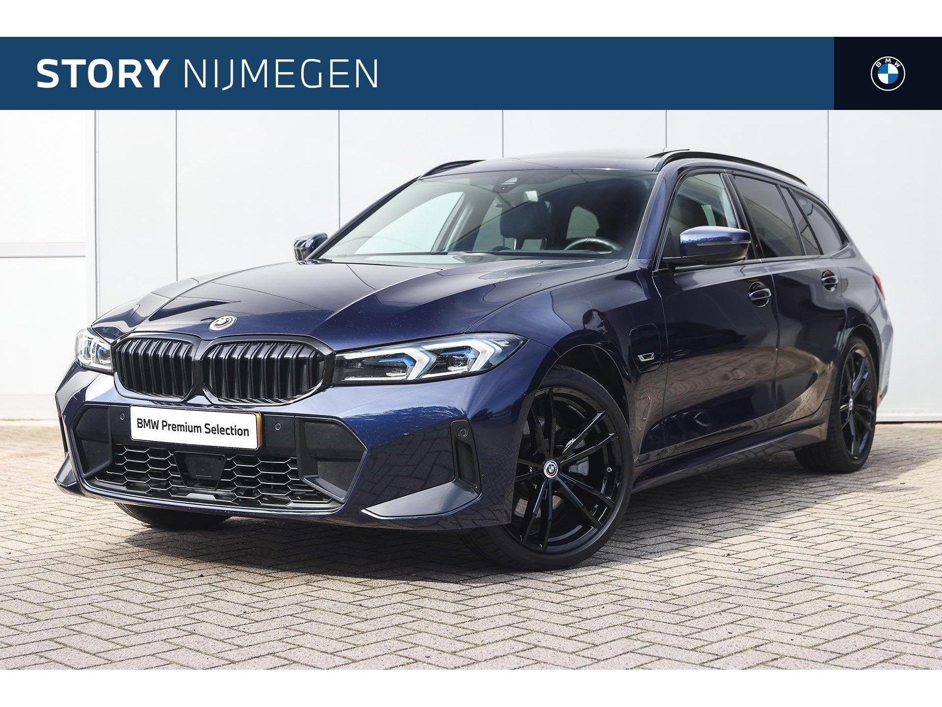 BMW 3 Serie Touring 330e xDrive M Sport Automaat / Trekhaak, Auto's, 1998 cc, Gebruikt, Met garantie (alle), Blauw