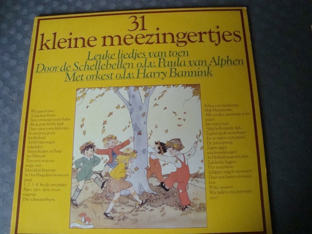 31 kleine meezingertjes leuke liedjes van toen, Ophalen of Verzenden, Zo goed als nieuw, Muziek