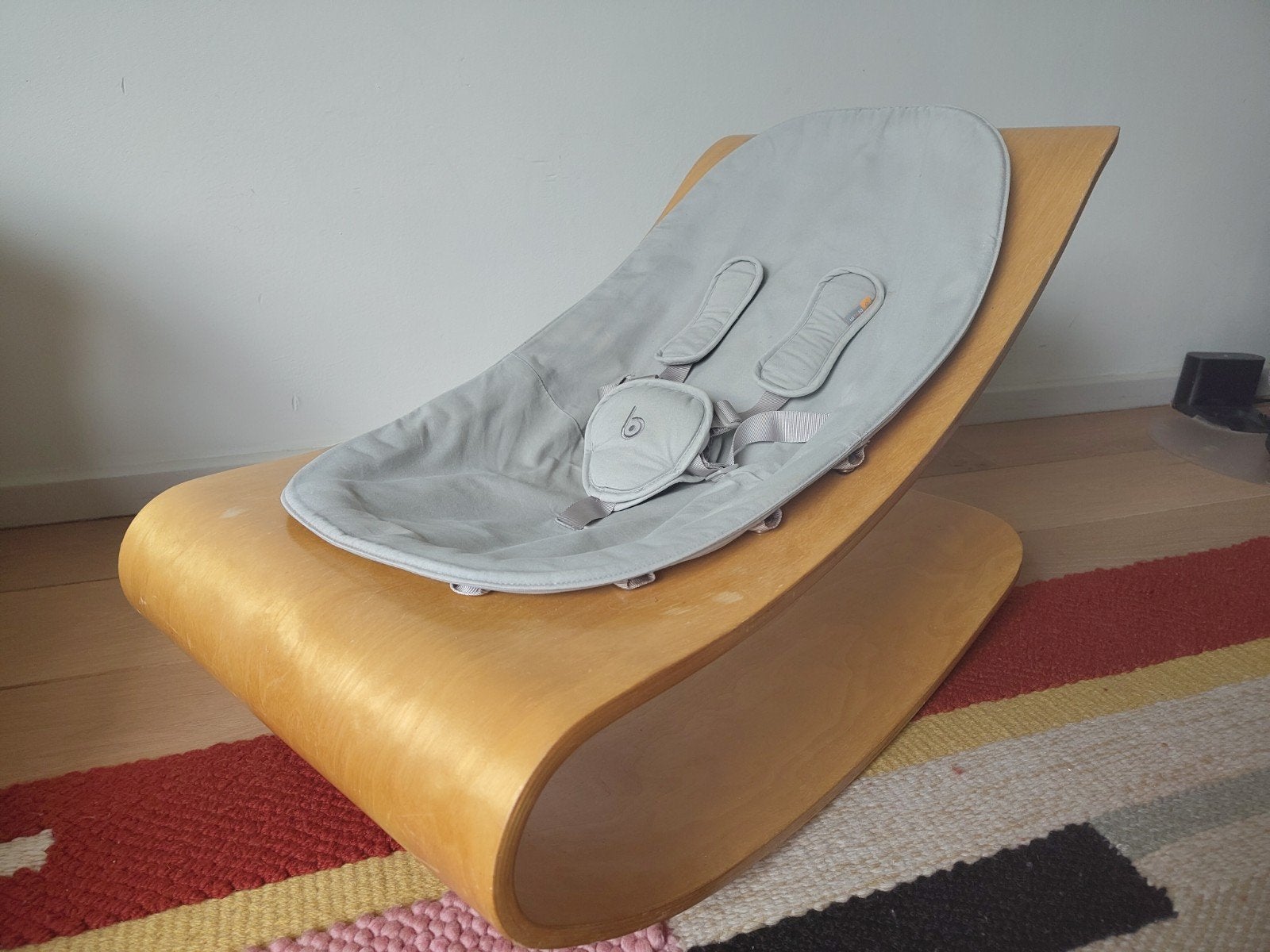 coco bloom stylewood wipstoel blank hout + grijs kuipje, Kinderen en Baby's, Gebruikt, Wipstoel, Met gordel(s) of riempje(s), Ophalen