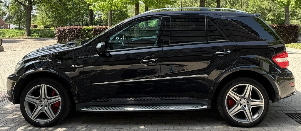 Mercedes ML63 AMG 10th Anniversary | NL | 2e eigenaar, Automaat, Zwart, Leder, Vierwielaandrijving