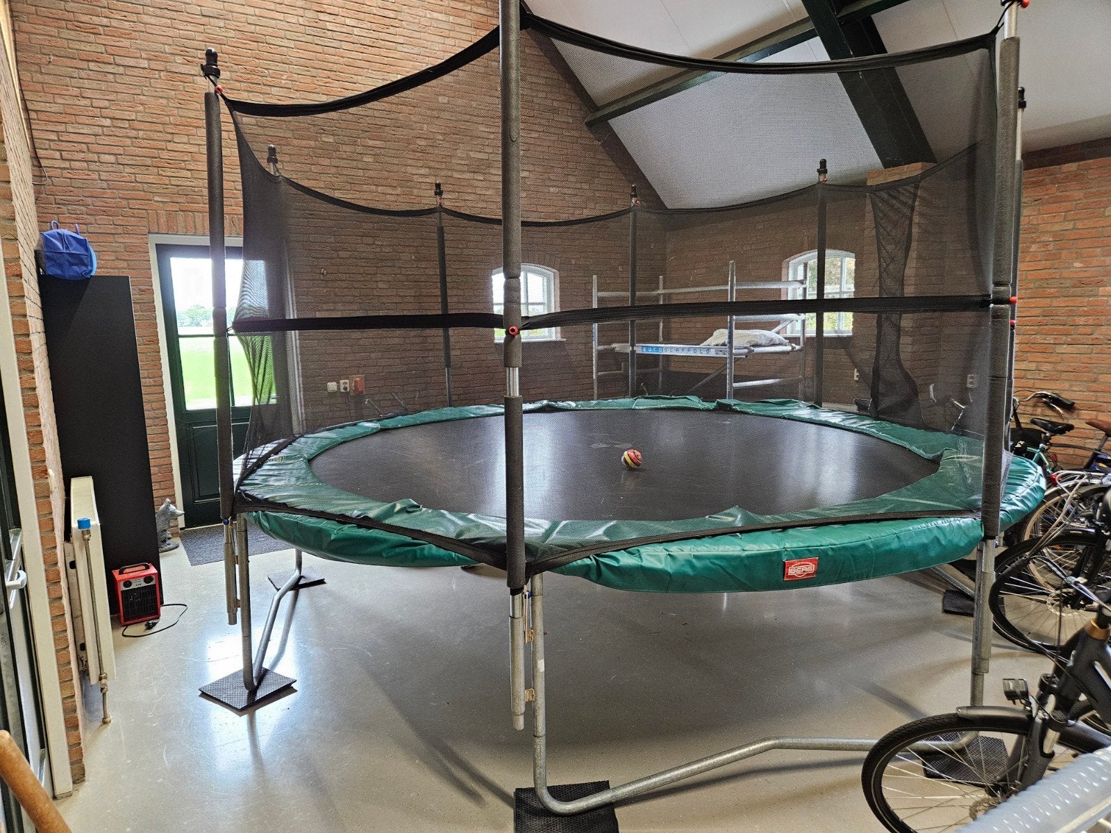 BERG Champion Trampoline 430 cm met veiligheidsnet, Ophalen, Gebruikt
