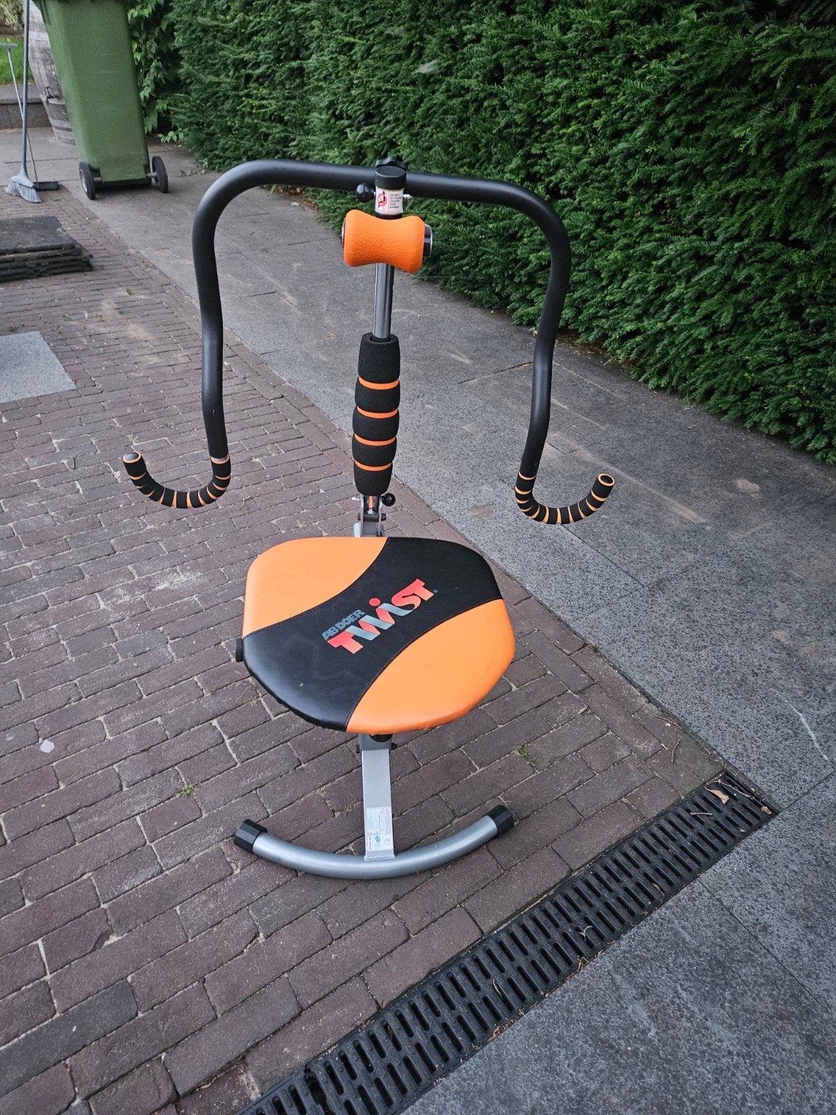 Ad Doer Twist buikspiertrainer, Ophalen
