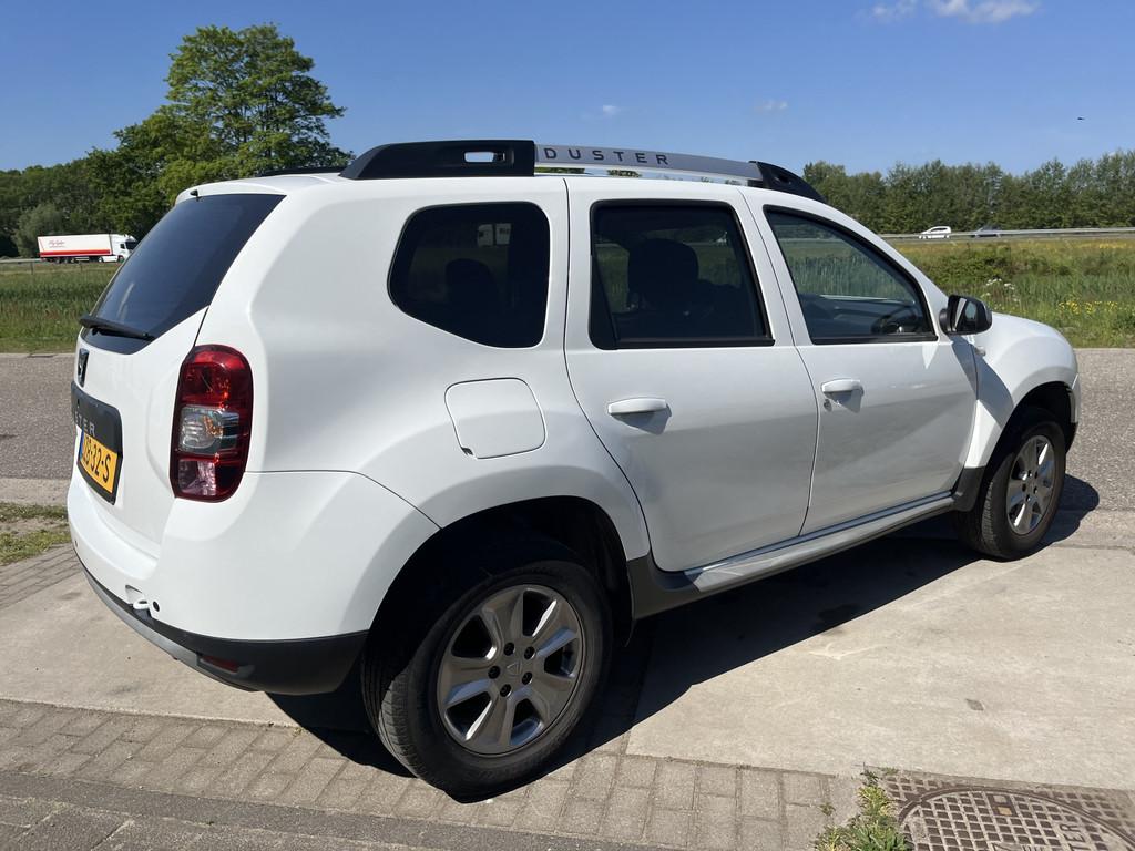 Dacia Duster 1.2 TCe 4x2 Prestige 126PK / Airco / Cruise /, Voorwielaandrijving, Stof, Gebruikt, 635 kg