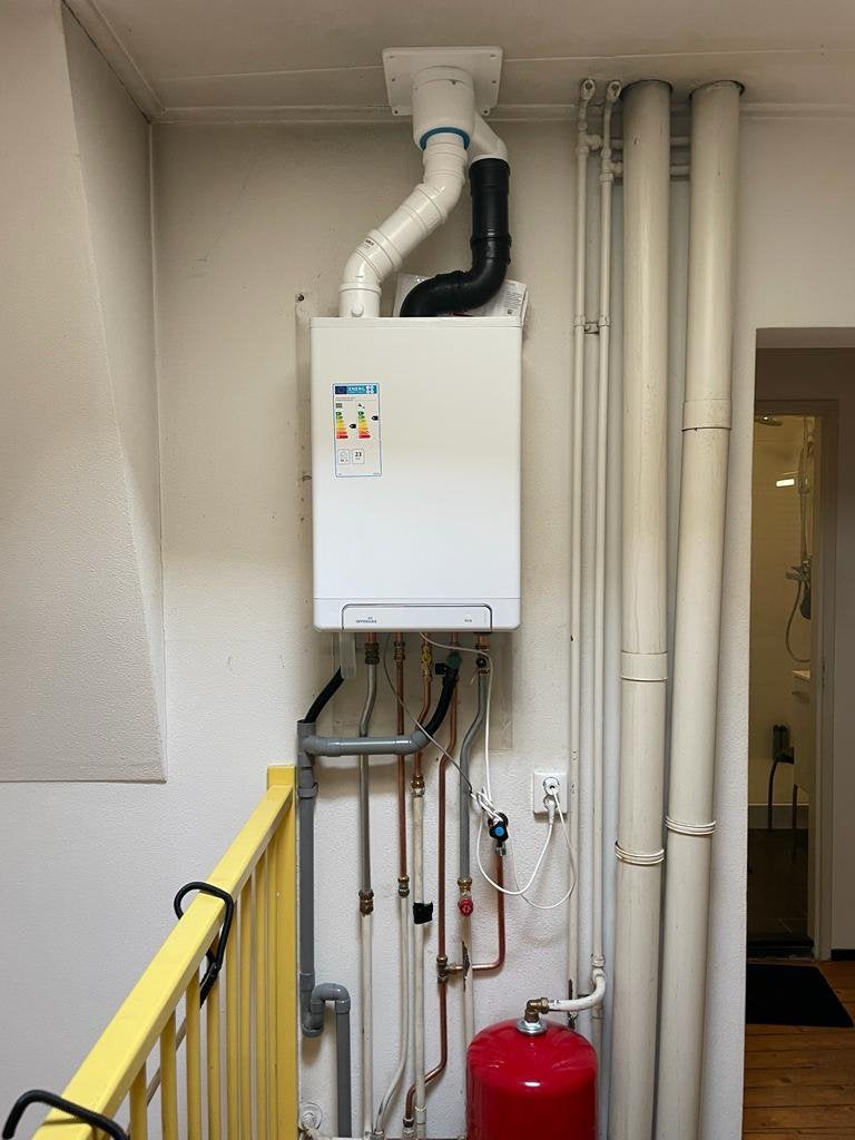Spoed loodgieter, Diensten en Vakmensen
