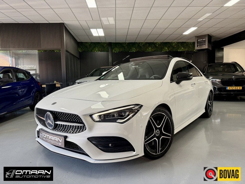 Mercedes-Benz CLA-Klasse CLA 200 AMG PANO MEMORY SFEER, Auto's, Automaat, Gebruikt, Euro 6, 4 cilinders