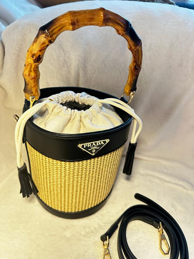 Prada rotan emmertas met bamboe handvat, Ophalen of Verzenden, Nieuw, Zwart, Handtas