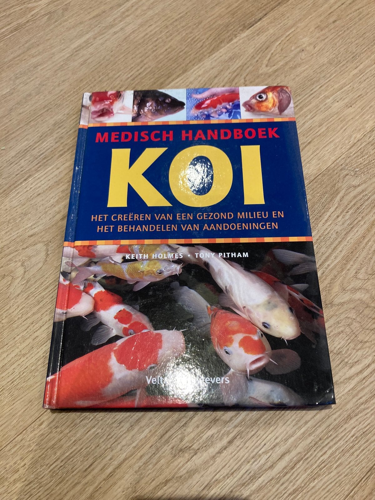 Medisch handboek Koi, Ophalen of Verzenden, Zo goed als nieuw, Medisch