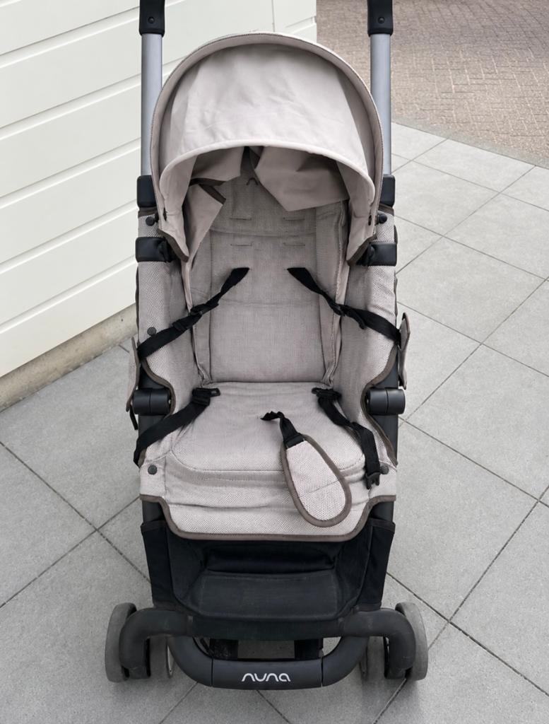 Nuna kinderwagen/Buggy - Zo goed als nieuw, Ophalen, Zo goed als nieuw, Verstelbare rugleuning